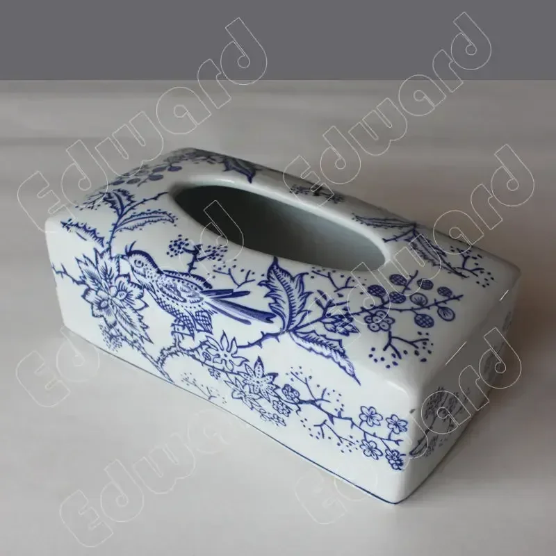 Tissue Box Classic Pattern Ceramic Tissue Box Blue and White Pottery Tissue Boxes Holder Decor Retro Home Living Room Household