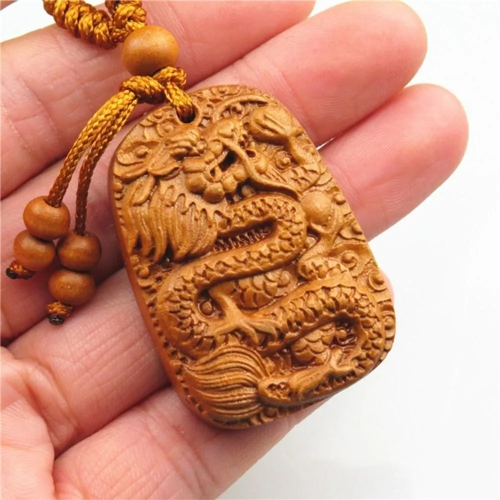Liontin gantungan kunci tahan lama, gantungan kunci patung naga Cina ukiran kayu persik kayu