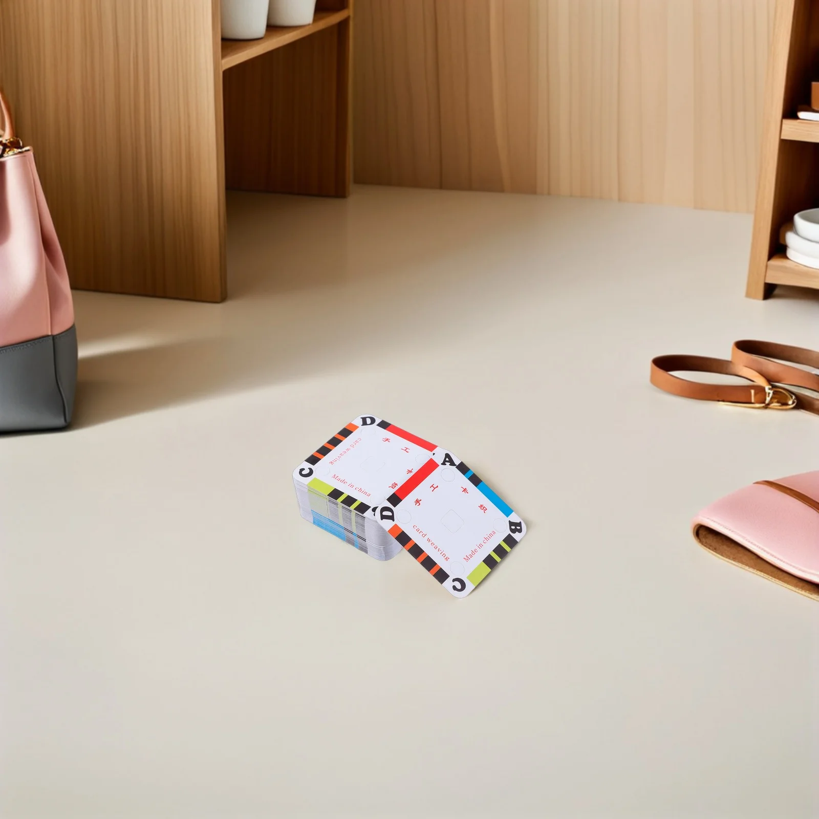 

200Pcs Weaving Cards Tablet Craft Set Portable Lightweight Durable Smooth Surface Weaving Cards Card Paper for Card Making