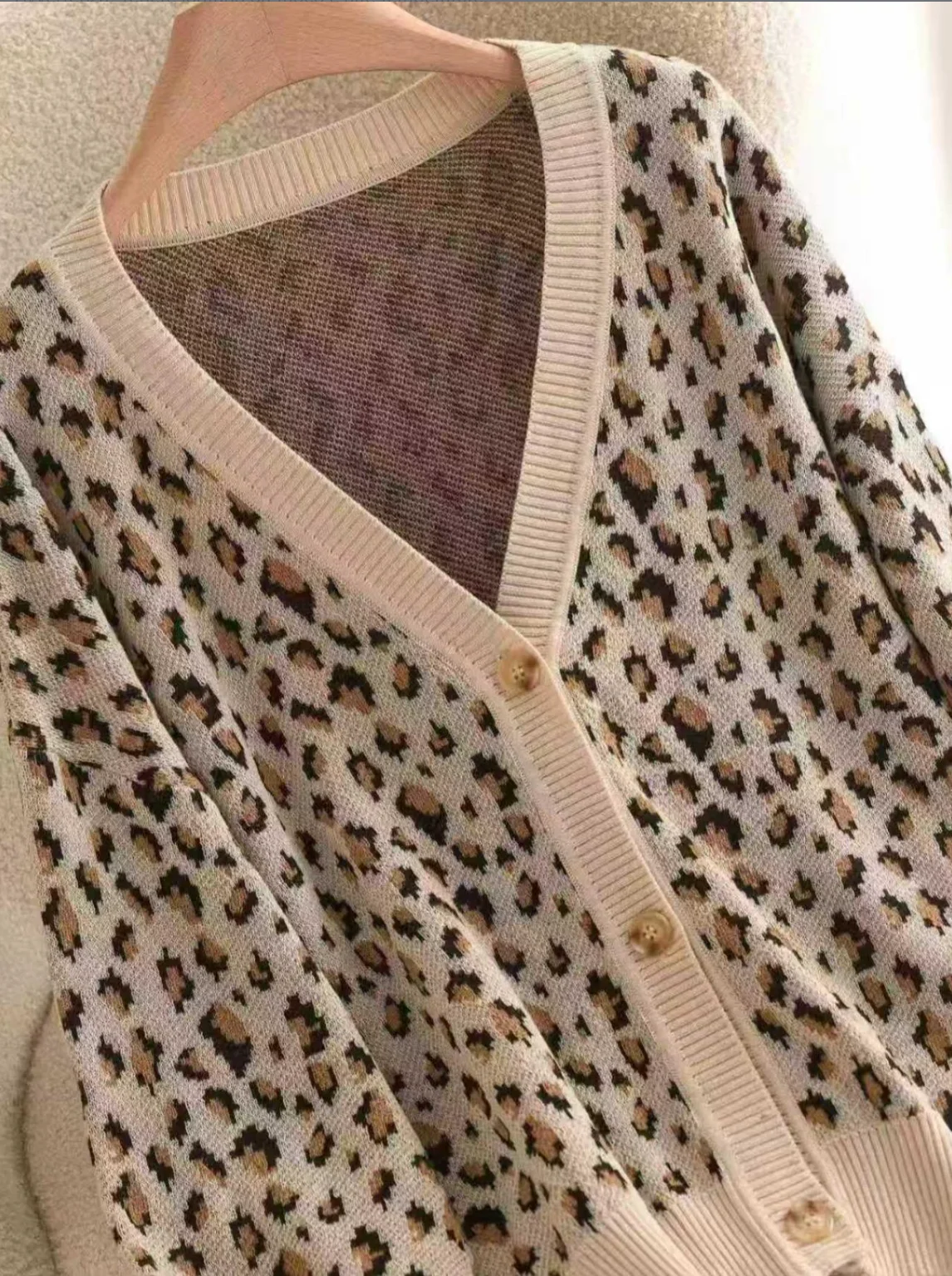 Plus Size Women's Leopard Print Sweater Cardigan Coat, Casual Loose-Fit Knitted Outerwear for Fall & Winter, Home & Outdoor Wear