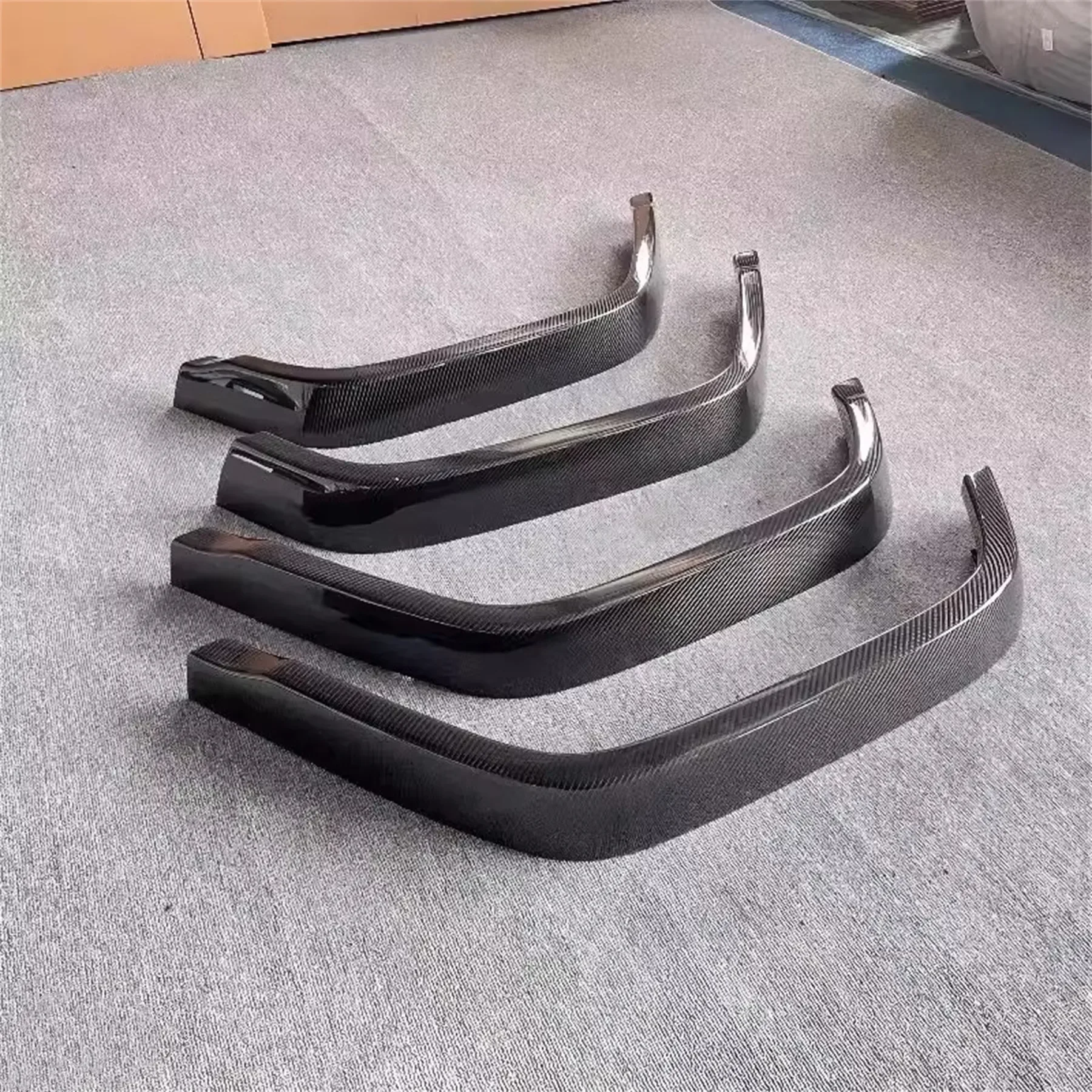 

Car Dry carbon fiber Fender Flares Arch Wheel Eyebrow Protector Mudguard Sticker for Mercedes-Benz G63 G500 G350