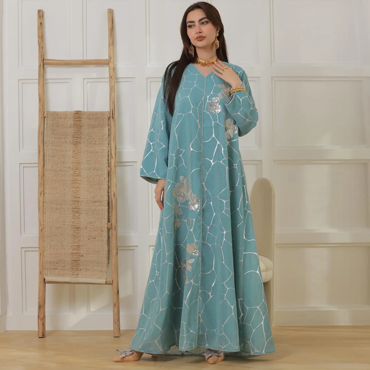 

Ramadan Islamic Middle Eastern Arab Luxury Fashion Muslim Robe Women's Sequins Embroidery Hot Stamping V-neck Long Sleeve Dress