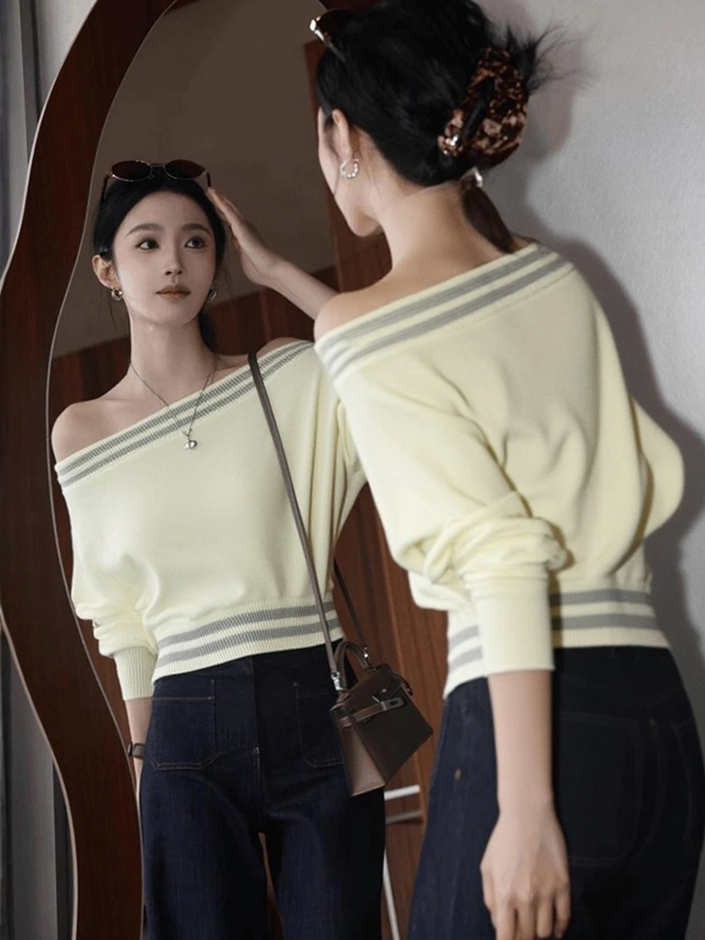 

Faionable ort Knitted Sweater One oulder Waist Cinched Women's Sle Autumn New Arrival Beautiful Exposure oulder Swe...