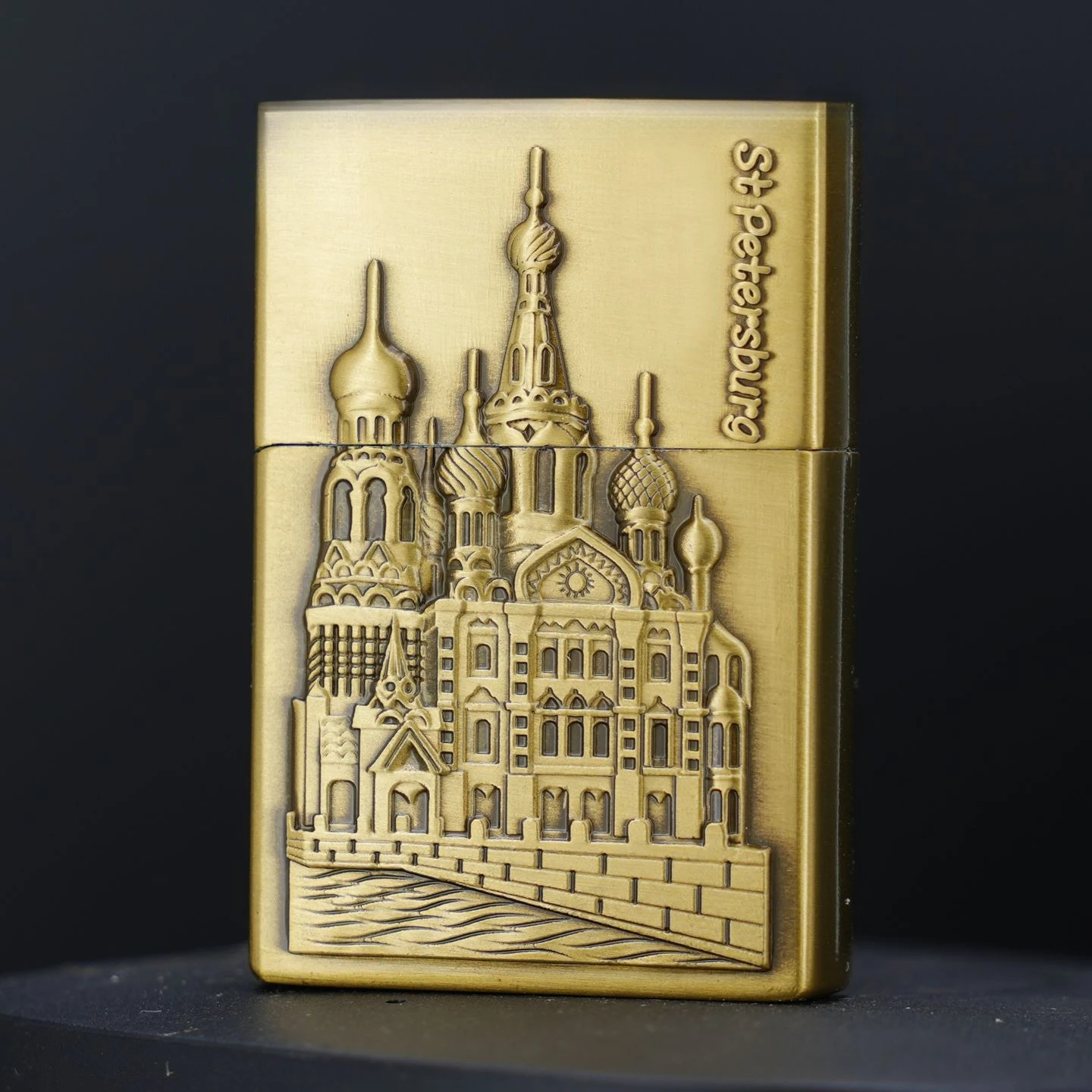 Personalized and Creative Gas Grinding Wheel Lighter Embossed with St. Petersburg Cathedral in Russia, A Commemorative Gift