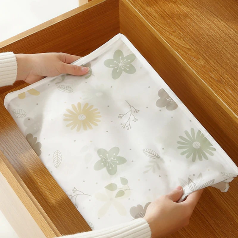 Household Quilt Large Capacity Underbed Clear Plastic Foldable Dust-proof Closet Organizer Storage Bag for Clothes