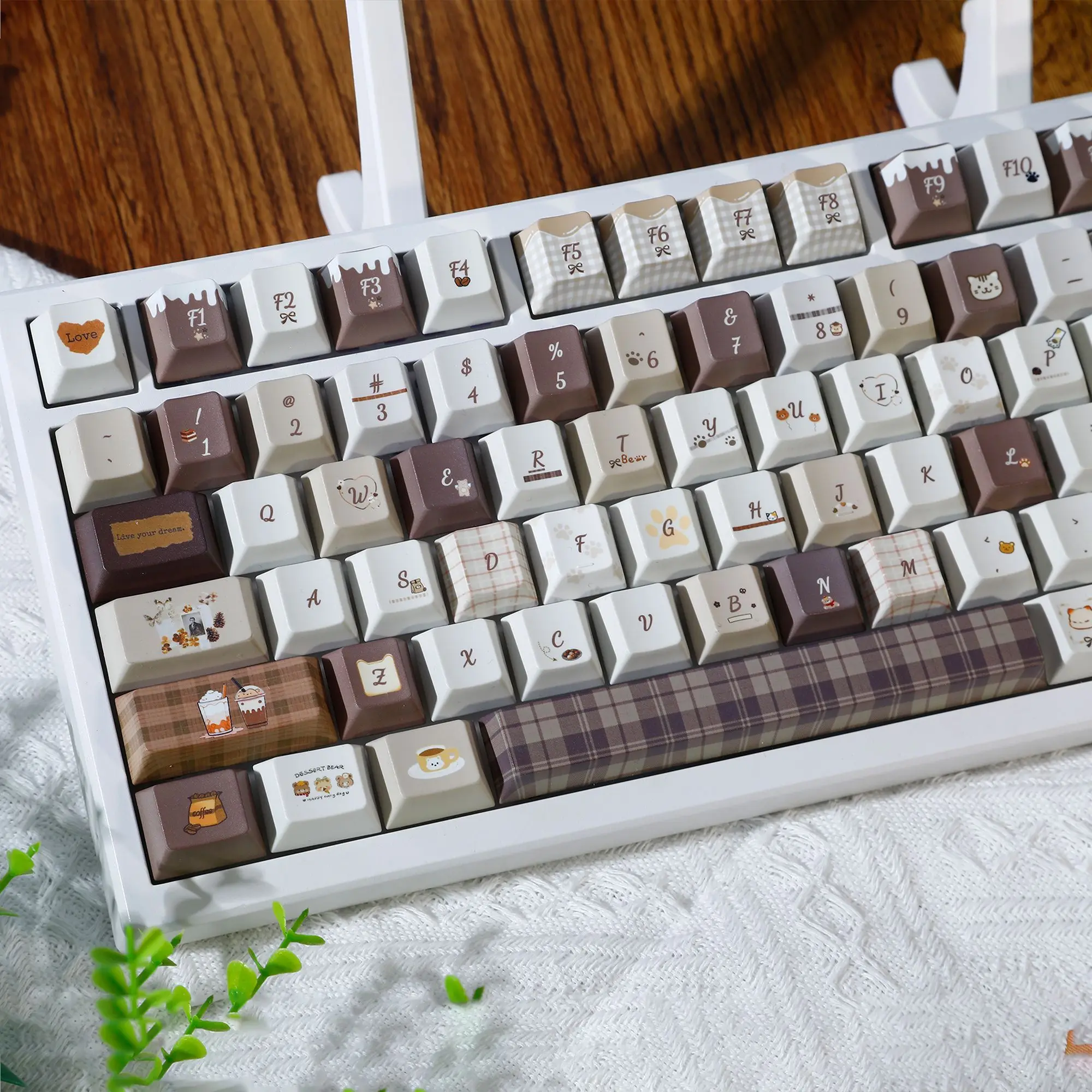 Cat Cafe PBT Keys Cherry Keycaps Cute Keycap Gift for Girl Cute Dye Sublimation Mechanical Keyboard for Made68 Mad68 Wooting 60