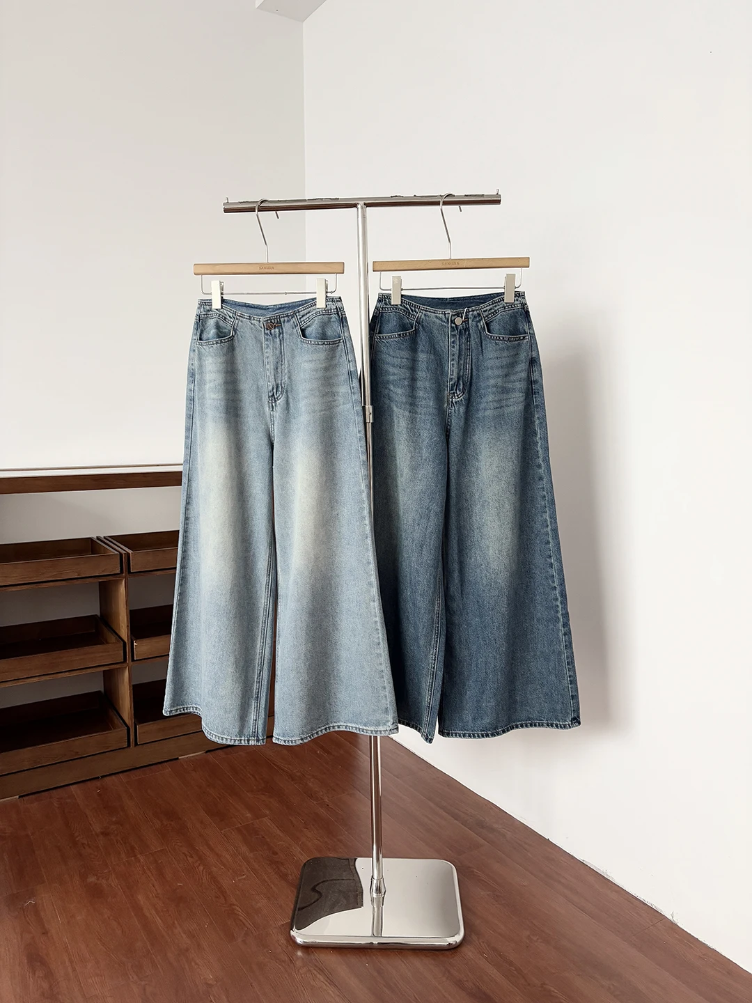 

Джинсы с высокой талией и широкими штанинами для женщин, весенние свободные брюки, стройнящие длинные брюки, универсальные модные прямые брюки-клеш в корейском стиле