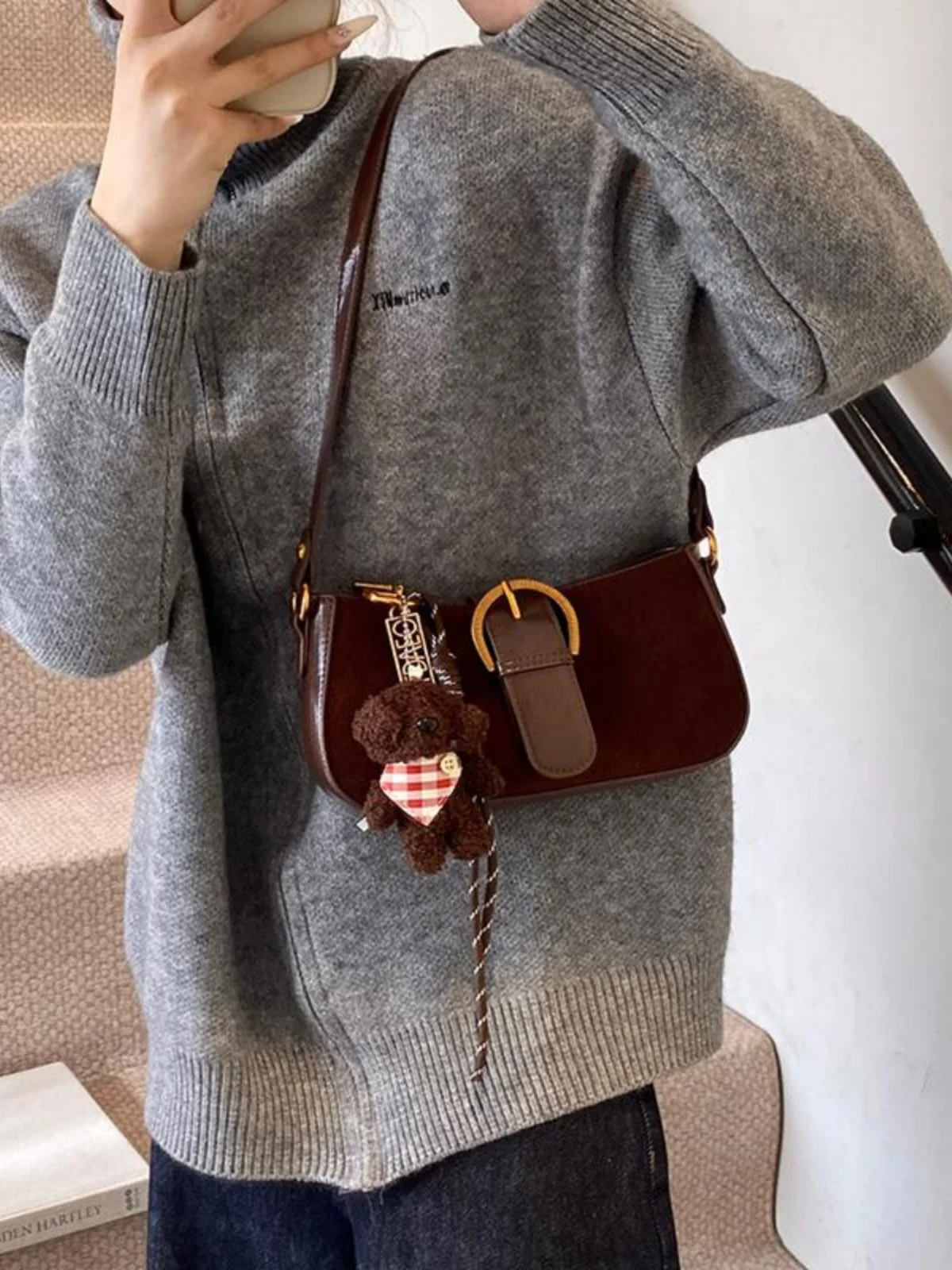 Tas selempang Pu wanita Vintage, tas selempang Pu wanita, warna Solid, lembut, tas bahu, tas Suede, Retro, tas komuter 2025