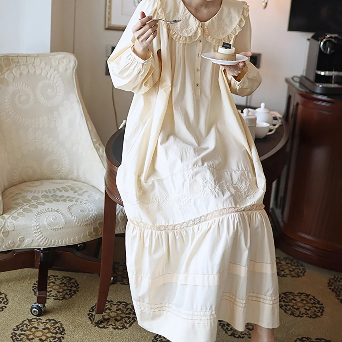 Women Vintage Fairy Nightgown Princess Sweet French Nightgown Autumn Cotton Embroidered Cute Nightgowns Sleepwear for Girls
