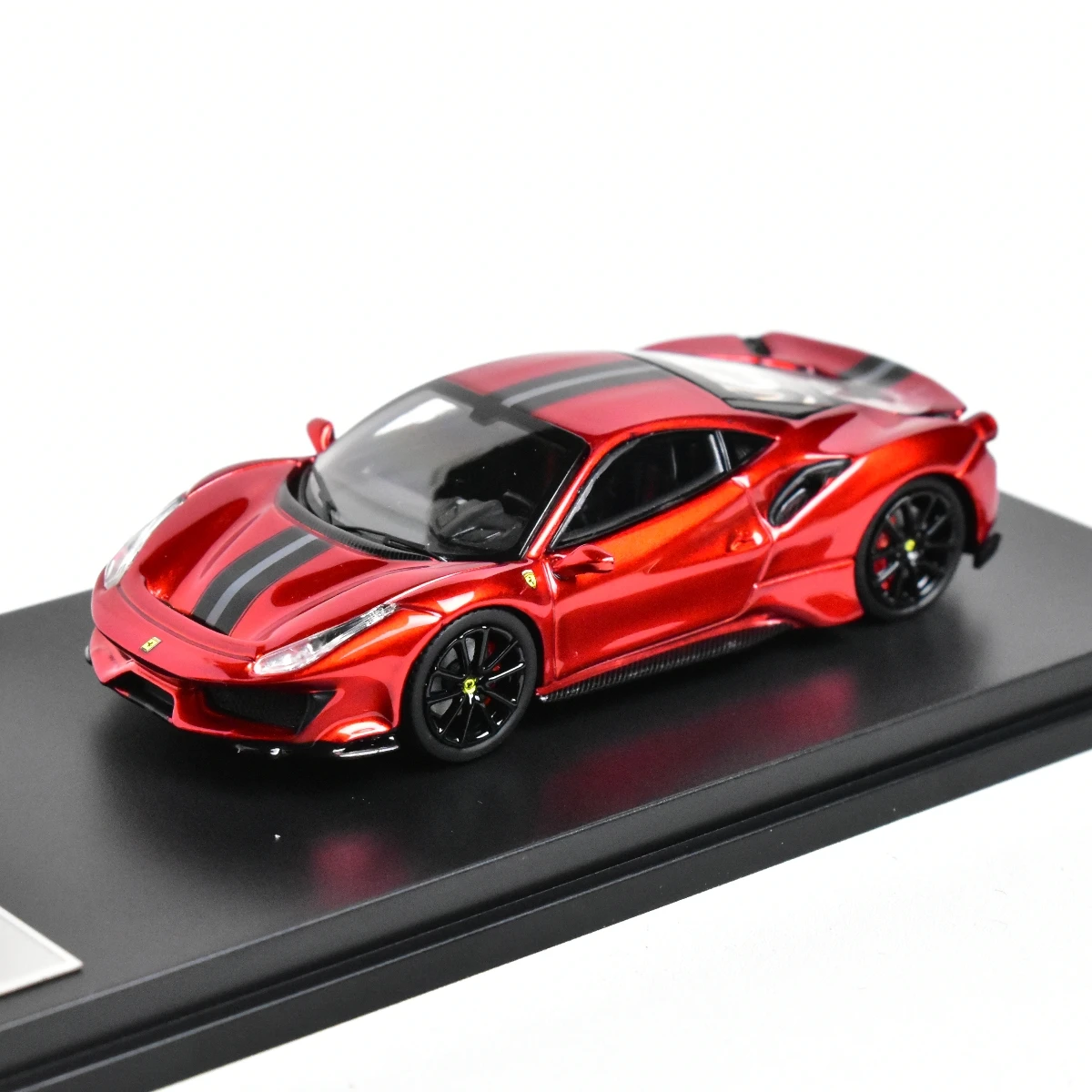 ichilan model  1:64 Novitec 488 Pista Diecast Model Car