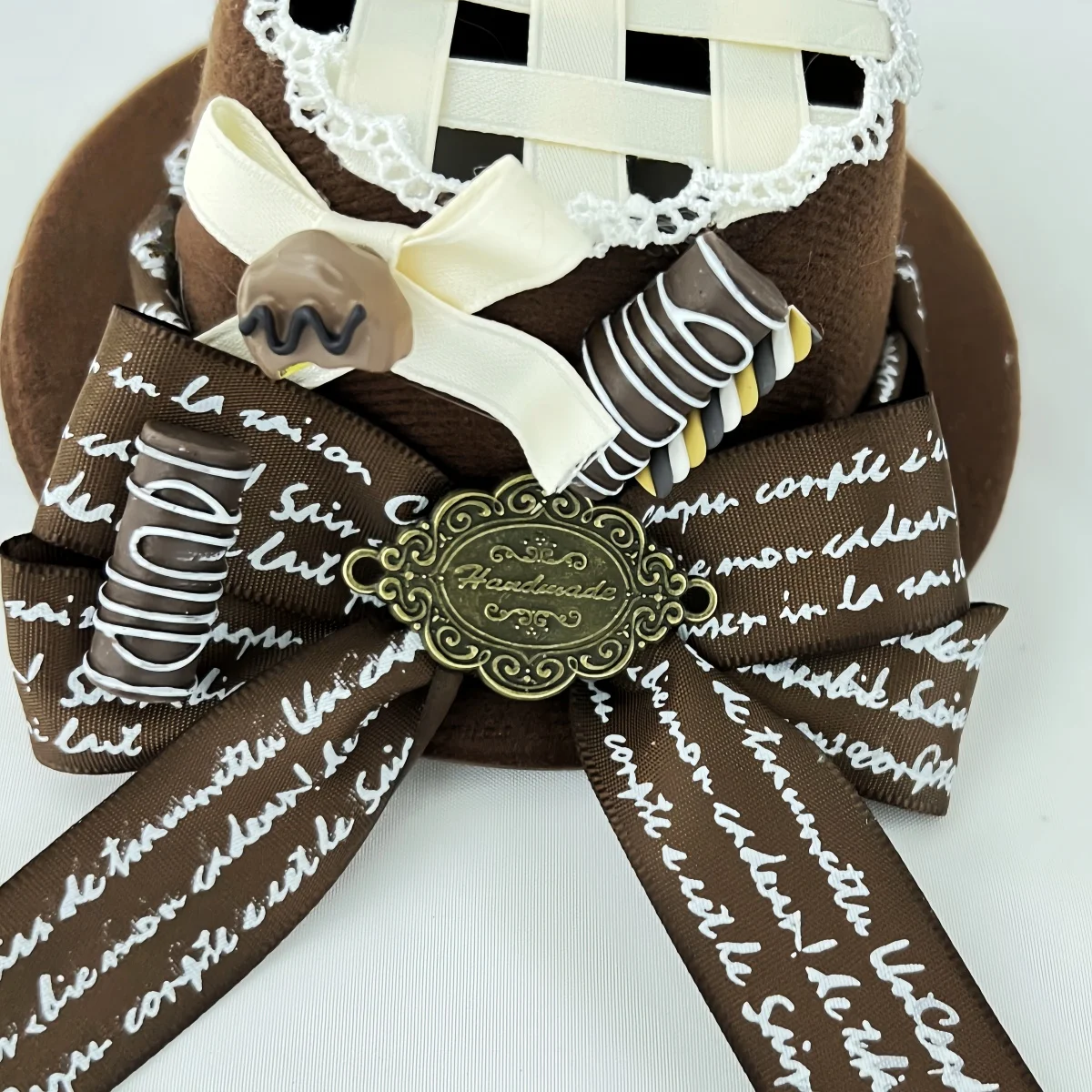 原宿スイートロリータレースリボンハート中空グリッドトップハットヘアクリップ頭飾りプリンセス女性女の子コスプレ帽子ヘアアクセサリー