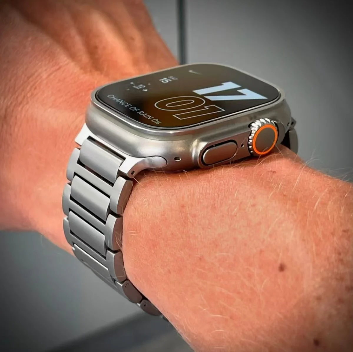 

Keepwin Curren Business Classic 3-бусиный металлический ремешок из чистого твердого титана с пряжкой-бабочкой для Apple Watch Ultra 2