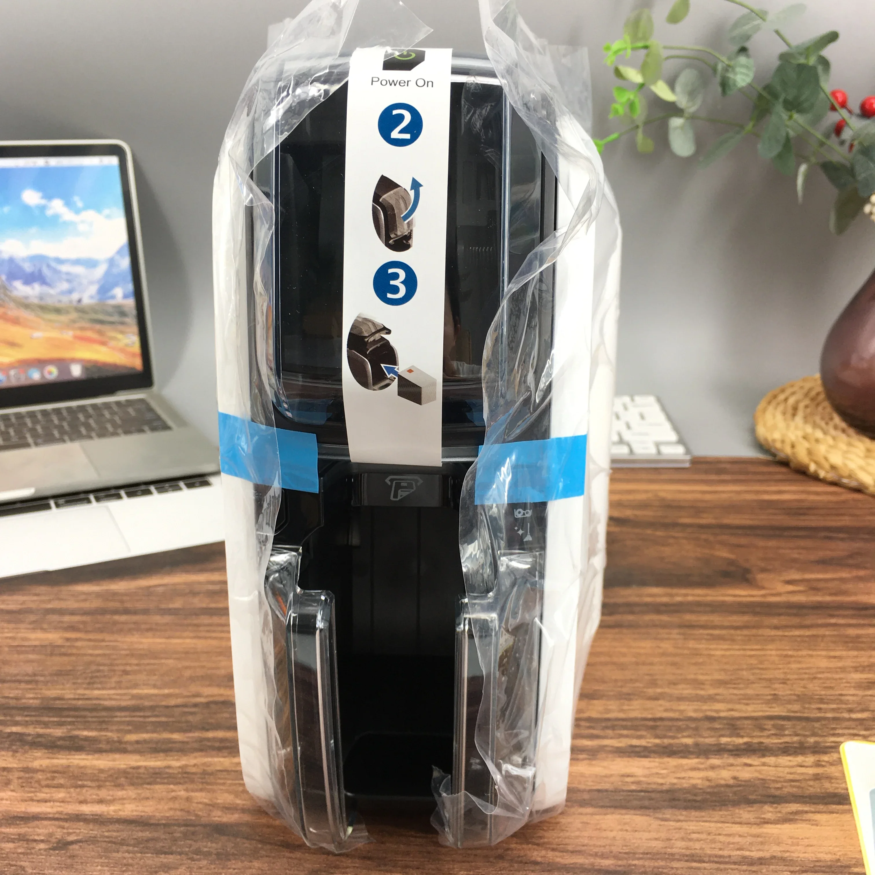 Zebra ZC100 Single-sided Card Printer 300DPI PVC ID Card Printer Direct Print Desktop Barcode Printer With USB Interface