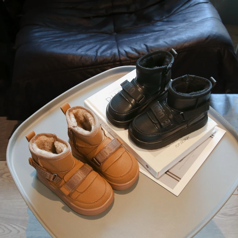 

Модная обувь для девочек в стиле ретро, новинка зимы 2024, детские ботинки, нескользящие зимние ботинки для мальчиков на мягкой подошве, простые универсальные ботильоны для девочек