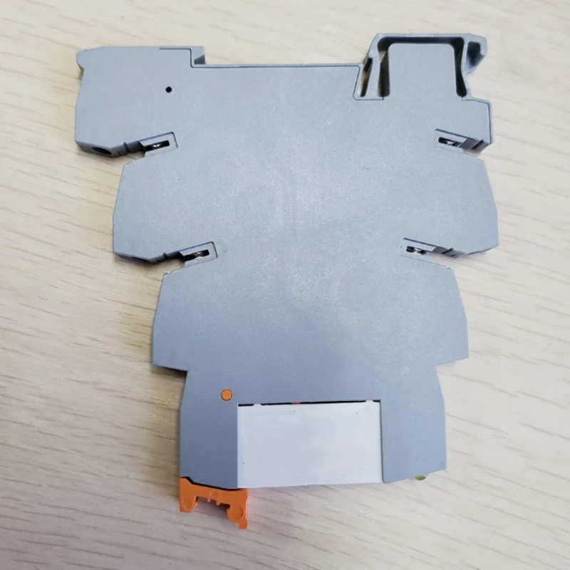 Brand new genuine relay 2961105 PLC-RSC-24DC/21-21  2905491 ST-0V2-24DC/24DC/5  2900376 PLC-OPT-24DC/24DC/2/ACT