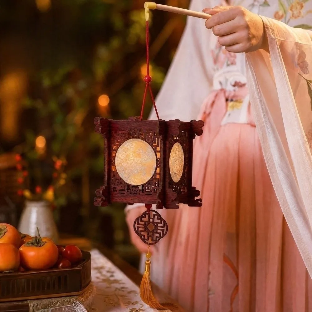 Ancient Chinese Style Lantern Luxury Handmade Handheld Traditional Lanterns New Year Material Packages