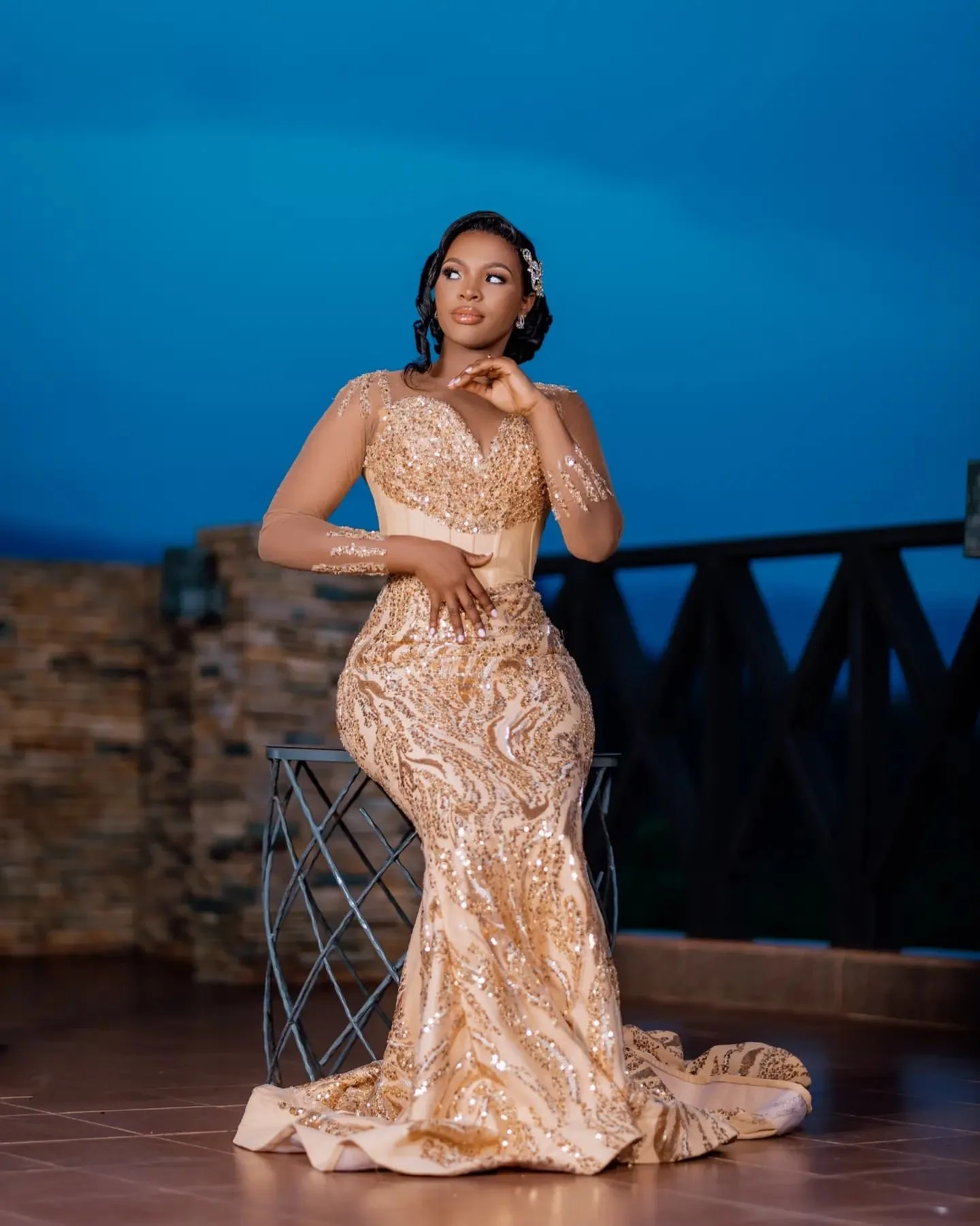 2024 Illusion Gold Mermaid Prom Dresses Beaded Sequined Lae Evening Formal Party Second Engagement Birthday Gowns Dresses 06