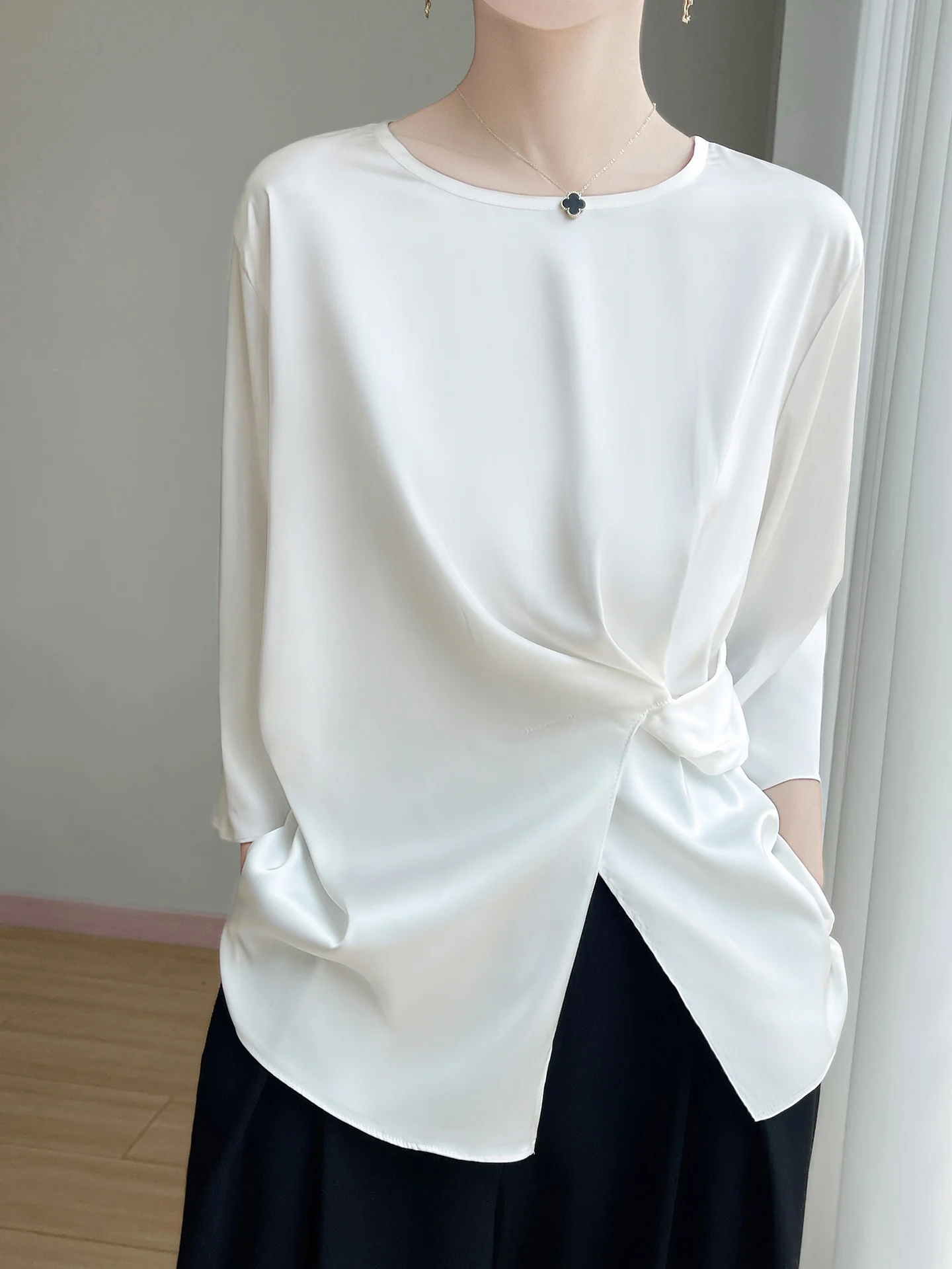  Acetate Satin Women's Summer New Loose Seven-Quarter Sleeve Shirt Asymmetrical T-Shirt Thin Upper Body Fashion