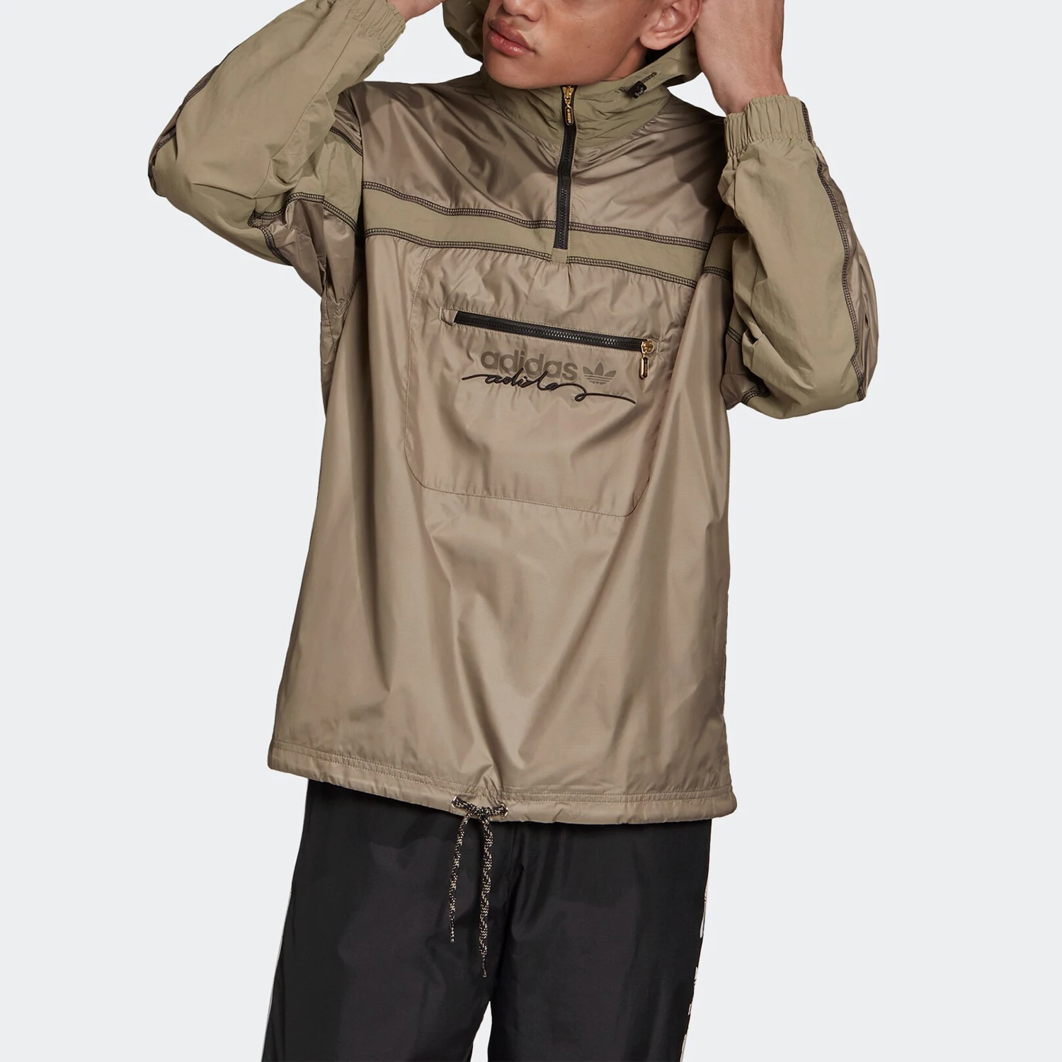 

Официальная мужская осенняя спортивная куртка Adidas с тремя полосками GD9300