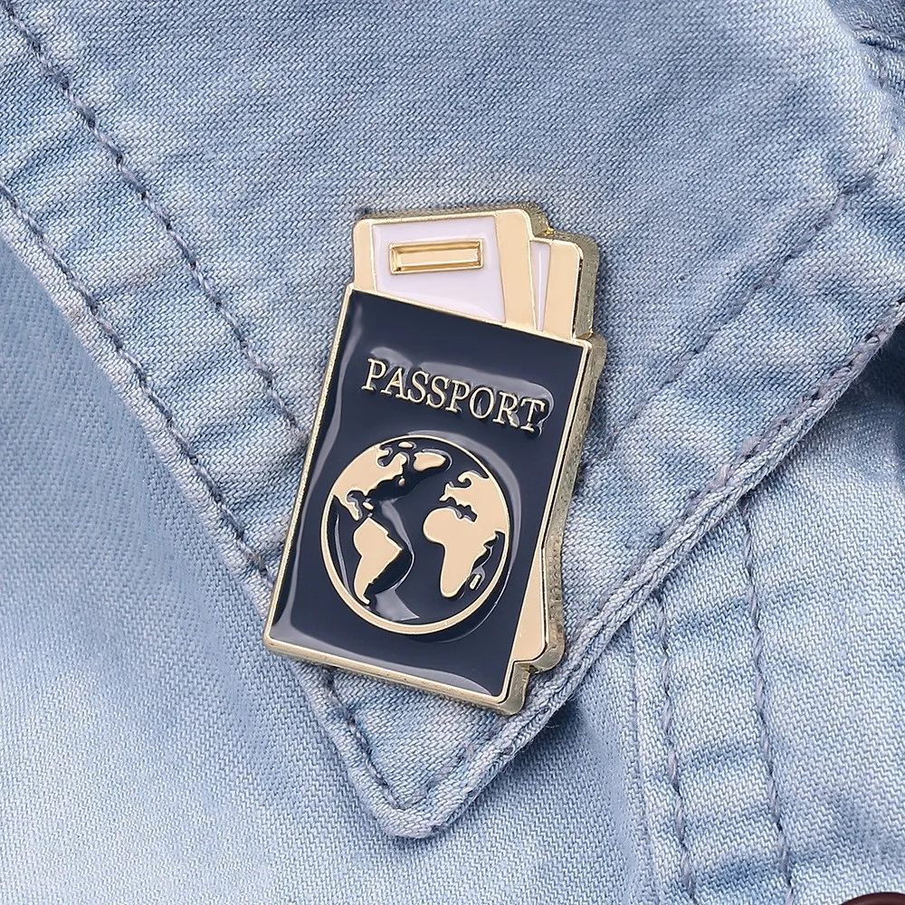 Pines Brooch Pilot Gift Travel Passport Jewelry Enamel Brooch Pin Pins Metal Badges