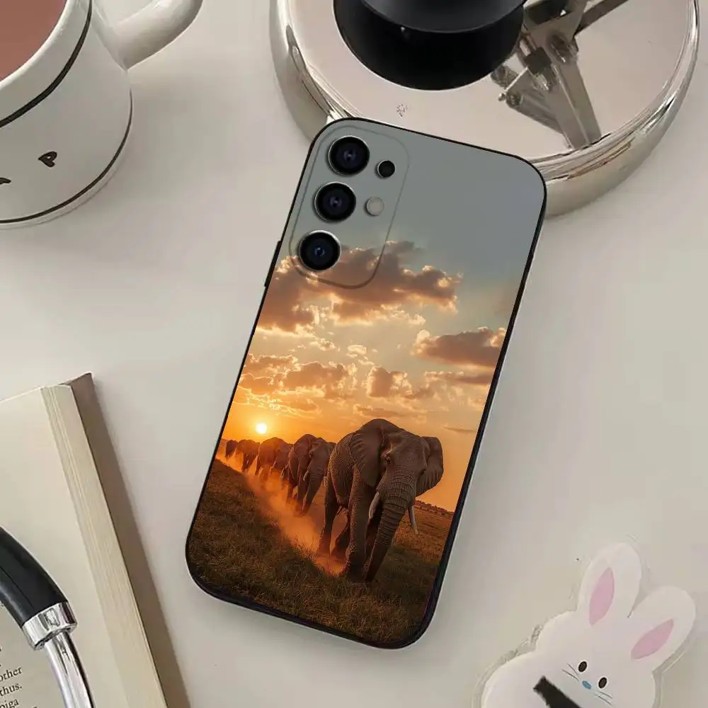 حافظة هاتف على شكل فيل حيواني لهاتف سامسونج S25، S24، S21، S22، S23، S30، Ultra، S20، Plus، Fe، Lite، Note، 10,9,5G غطاء أسود #5