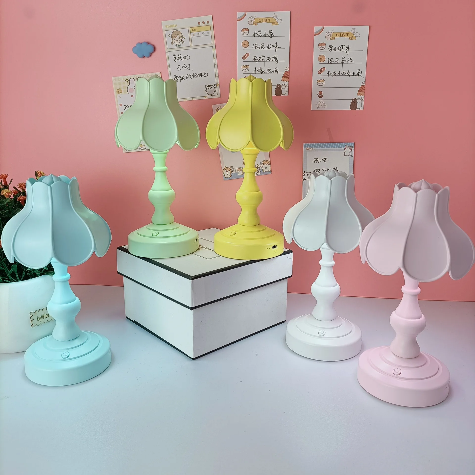 

Детский набор для творчества: ретро-настольная лампа-ночник USB «Лист лотоса» с девчачьим дизайном для декора рабочего стола и спальни