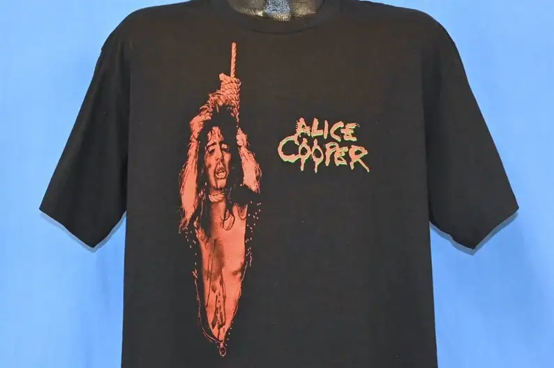 

80s Alice Cooper The Nightmare Returns Tour Hanging Rock Concert t-shirt Extra Large