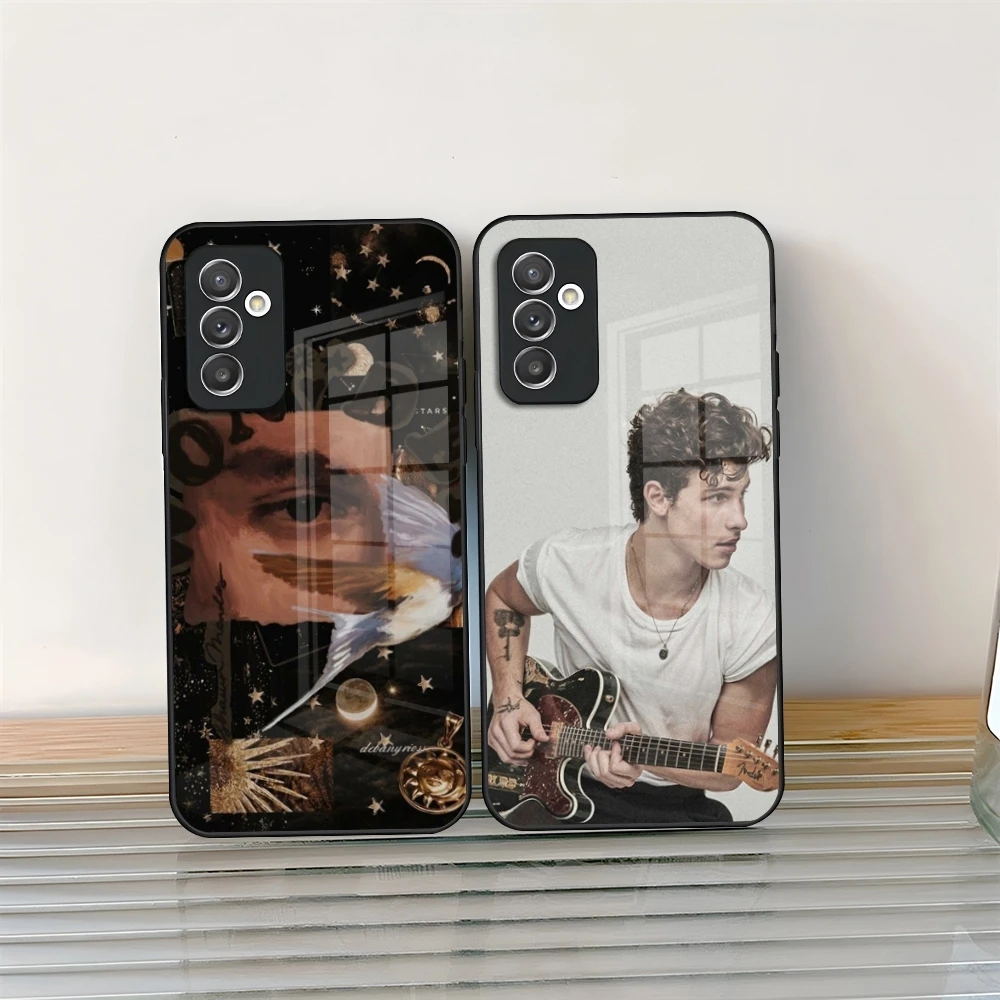 Singer Shawn Mendes… - image