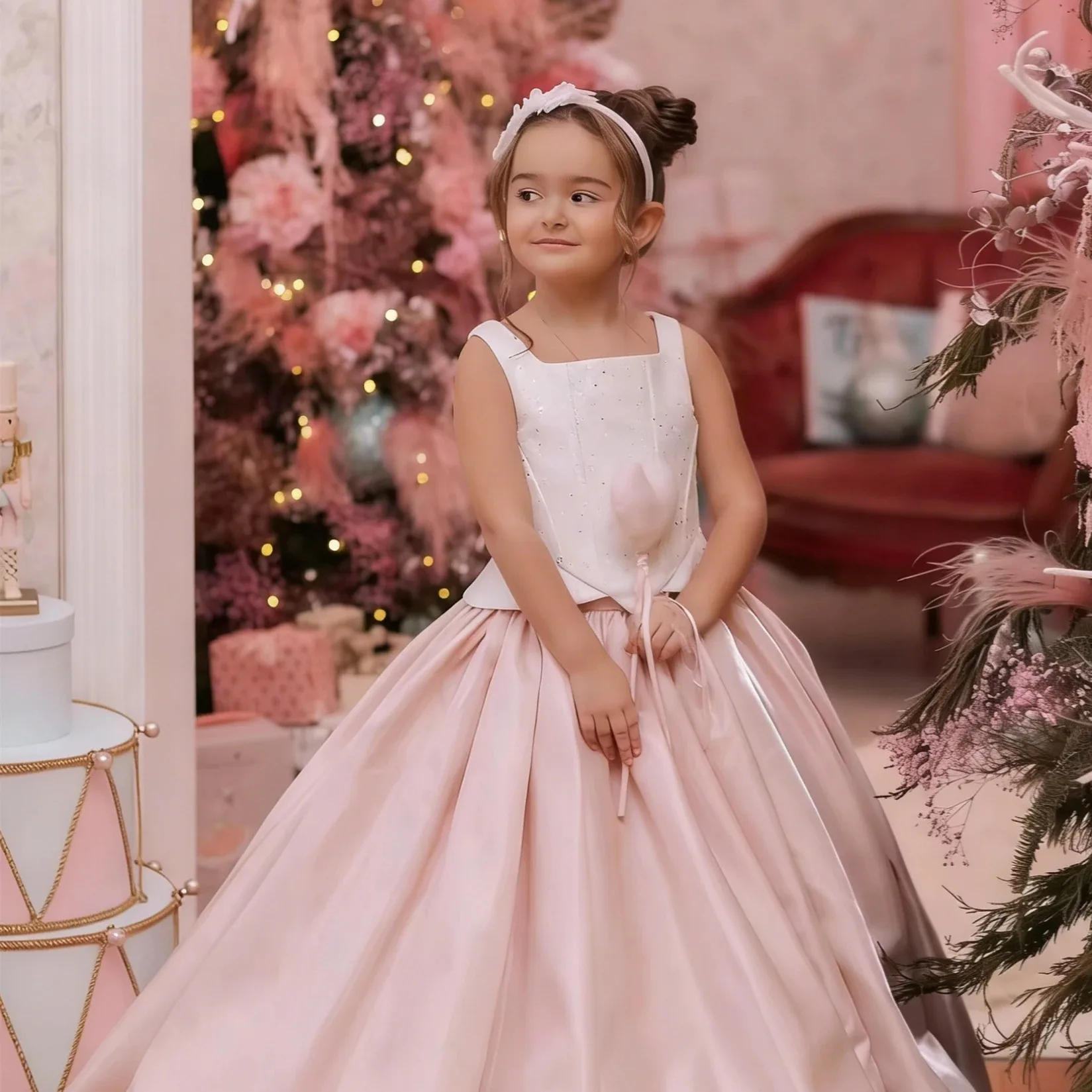 Customized Wedding Glitter Sleeveless Flower Girl Dress For Floor Length High Waist Elegant Kids Birthday First Communion Gown