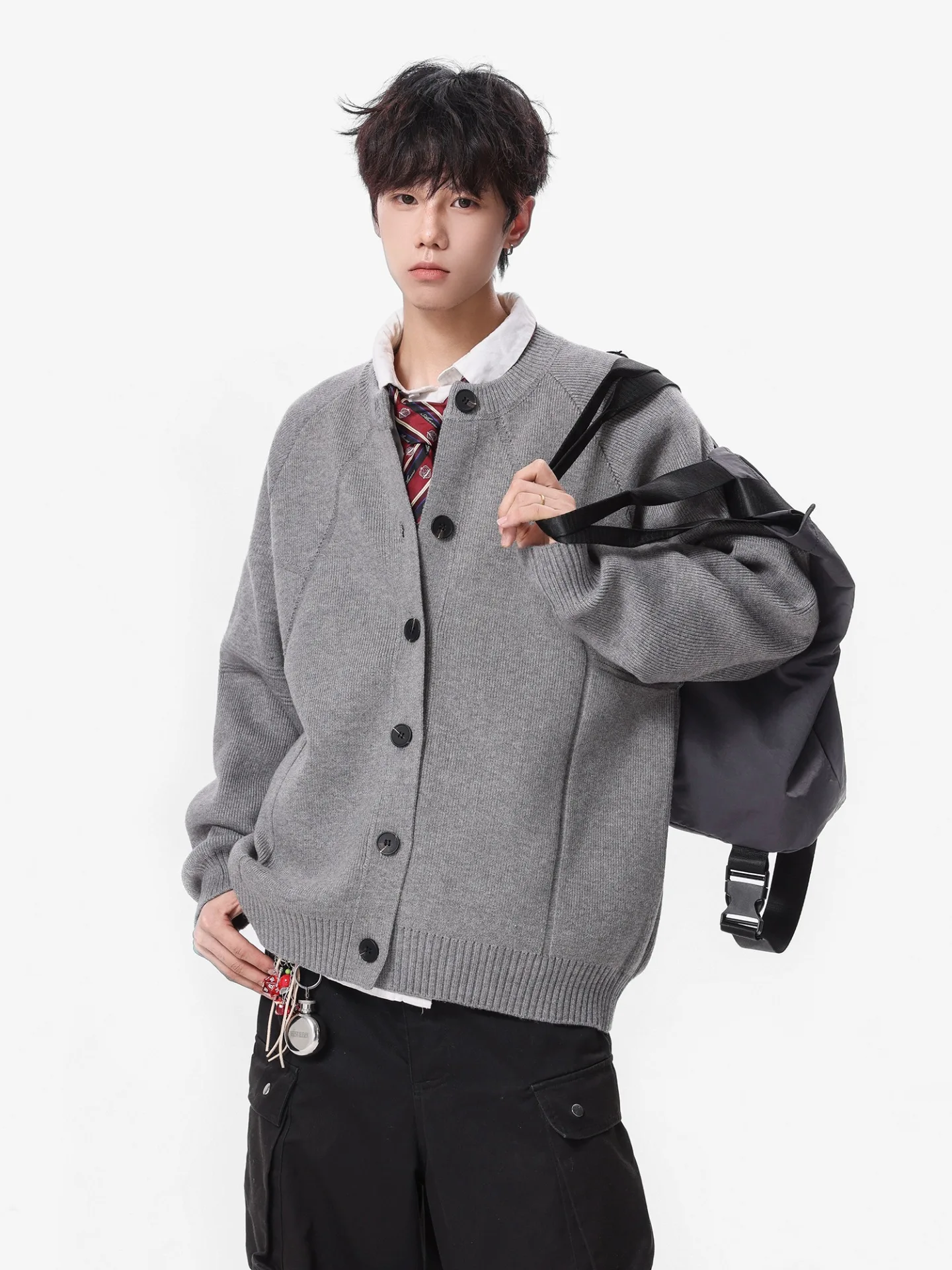 

Мужской вязаный кардиган свободного кроя в американском ретро-стиле, повседневный топ на пуговицах, мягкий, удобный, с длинными рукавами