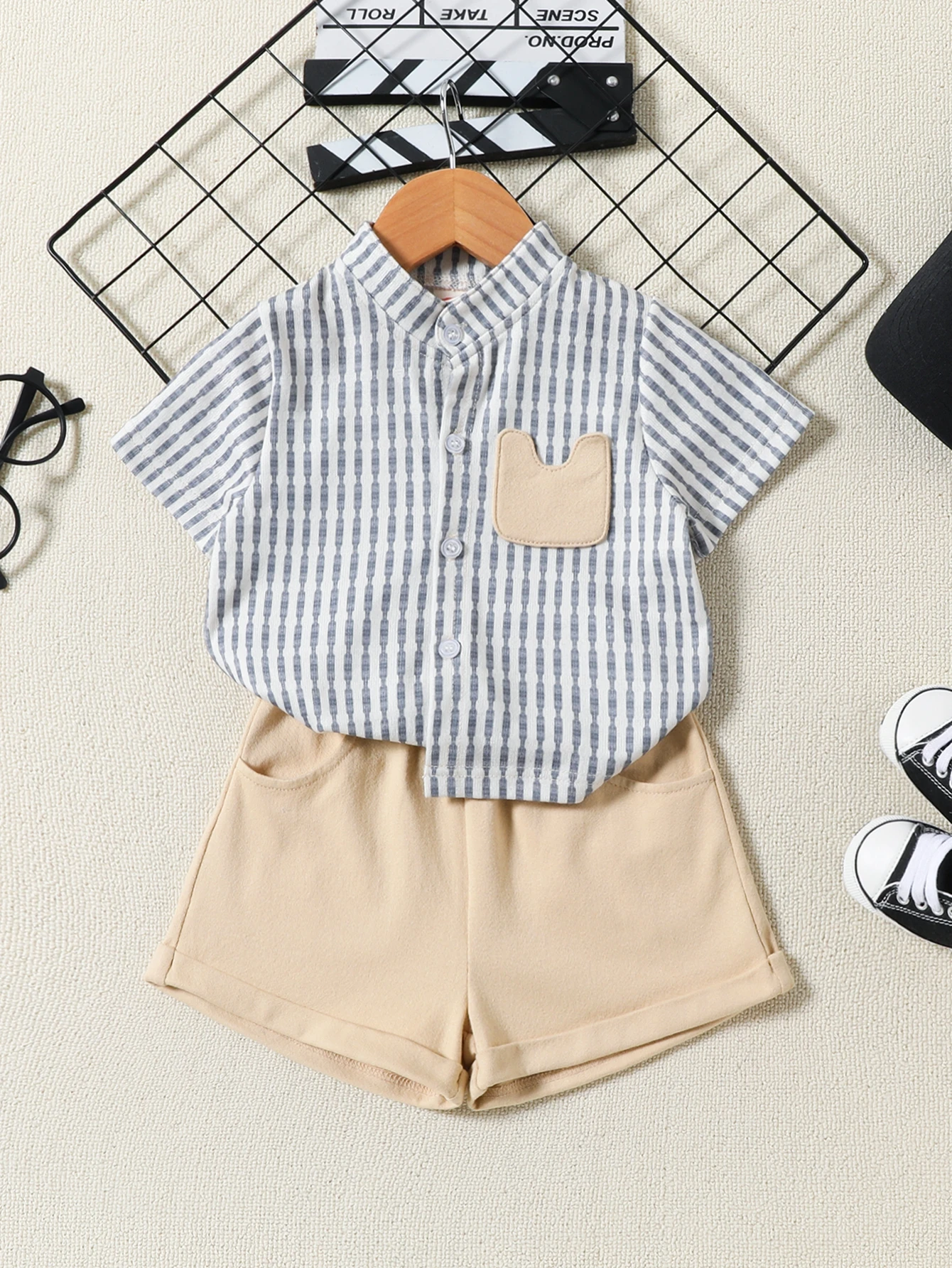 Adorable Blue-White Striped Short-Sleeve Outfit for Kids with Soft Cat-Ear Bag New Favorite for Youngsters Easy to Match And Cut