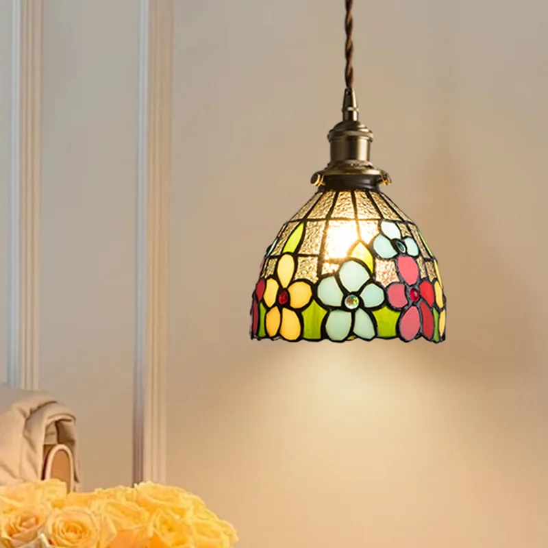 الثريات الزجاجية الملونة على شكل زهرة لديكور المنزل وغرفة الفتاة - لمبة LED على شكل تيفاني أمريكية عتيقة E27