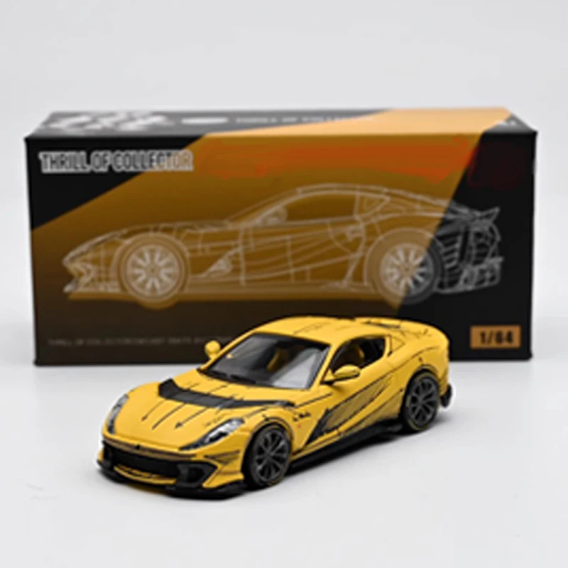 ボックス内 TOC 1:64 赤黄緑 812C FE812C # 47 クーペ スポーツ モデル ダイキャスト メタル カー