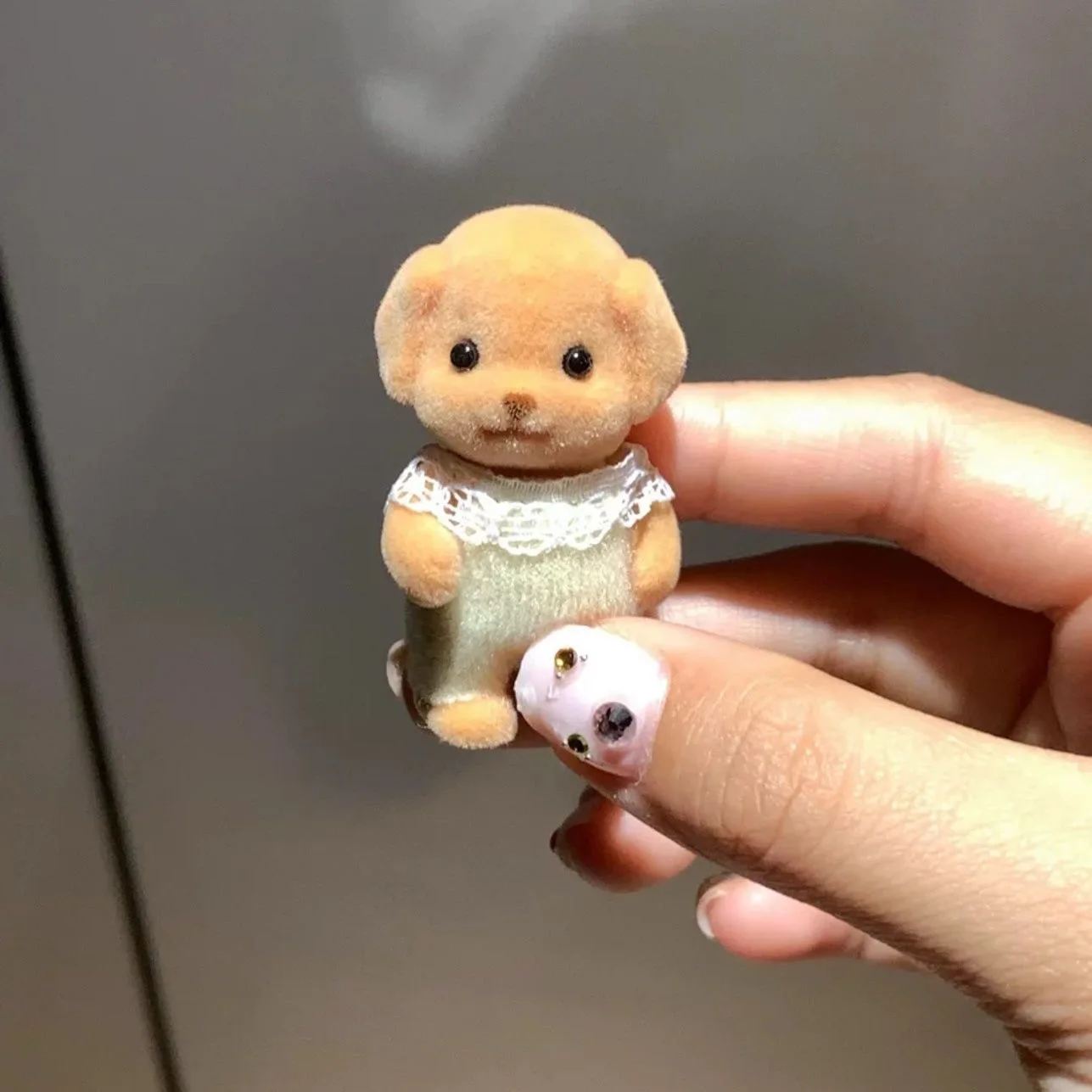 Sylvanian Families Plushie Figurka Kawaii Pudel Lalka Zwierzę Mini Ozdoba Wypchane Zwierzęta Figurka Anime Prezenty Urodzinowe Dla Dzieci