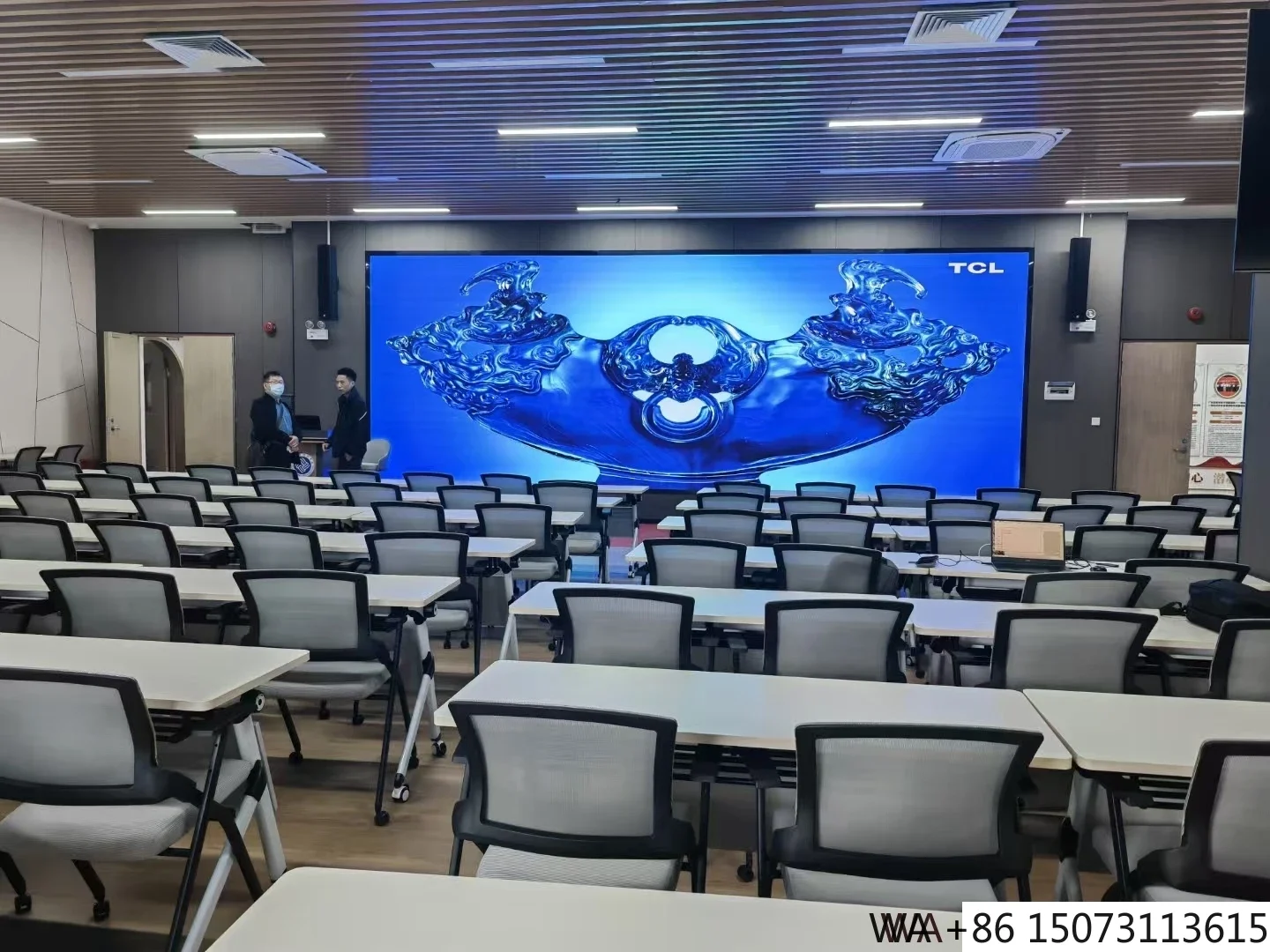 

Indoor P2 Small Pitch LED Video Wall Nano Anti Glare Solution for Enterprise Conference Rooms