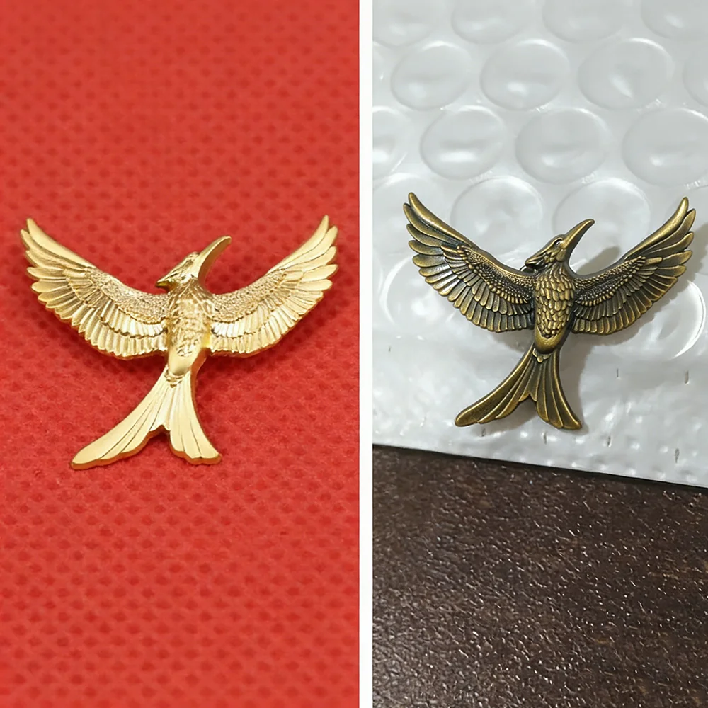 Pin de pájaro volador, broche de halcón dorado, alfileres de vida silvestre, regalo para amantes de la naturaleza, insignia de flamenco, joyería de animales, accesorios de chaqueta para hombres