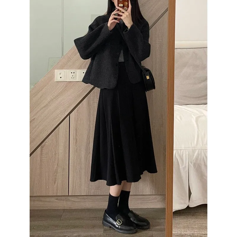 

Xiaoxiangfeng woolen jacket rich family daughter style high-end sense small French temperament is popular this year 2023