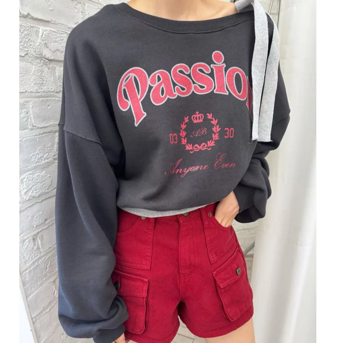 Fashionable Color Block  Sweatshirt Letter Print Casual Loose Fit Women's Organic Cotton Unisex Style Shoulder Tie Design