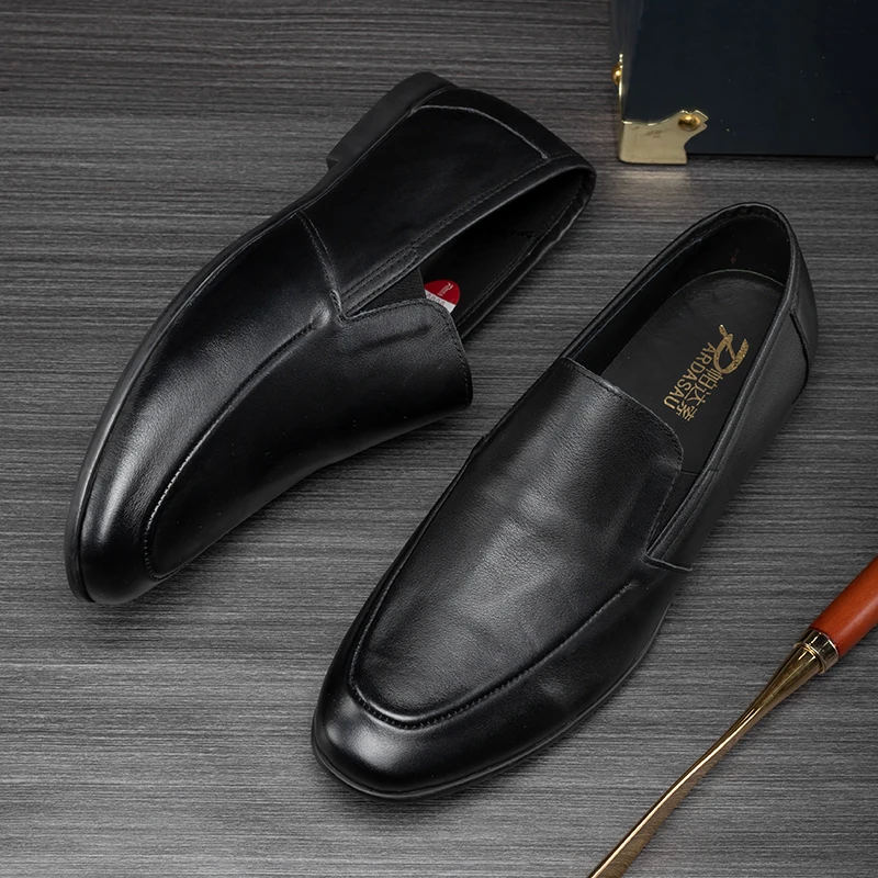 

Men's versatile loafers, trendy and fashionable business casual leather shoes 210975