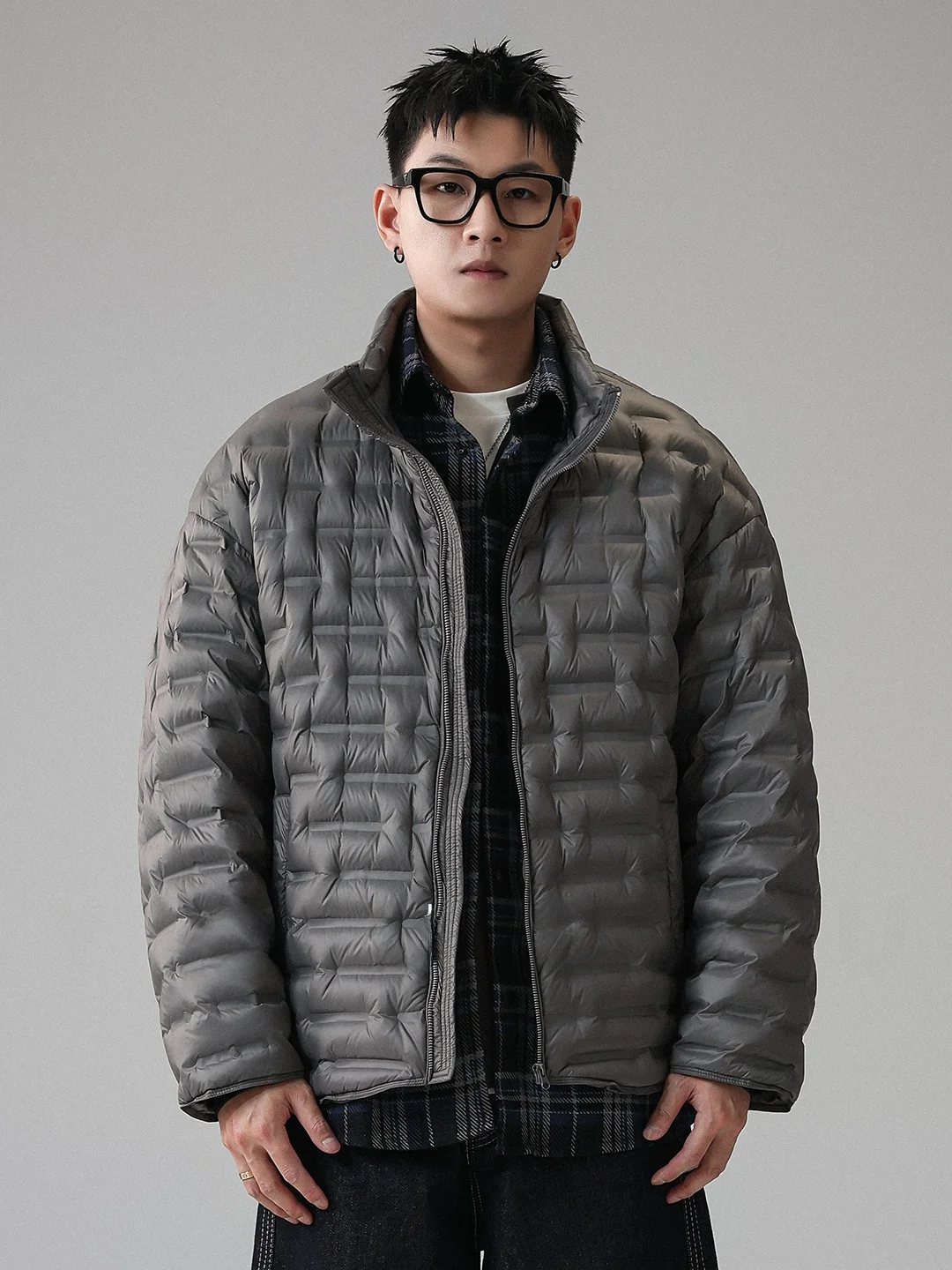 

Мужской легкий пуховый комплект из двух предметов: куртка с воротником-стойкой и брюки, повседневный городской стиль, теплый, с длинными рукавами, на молнии