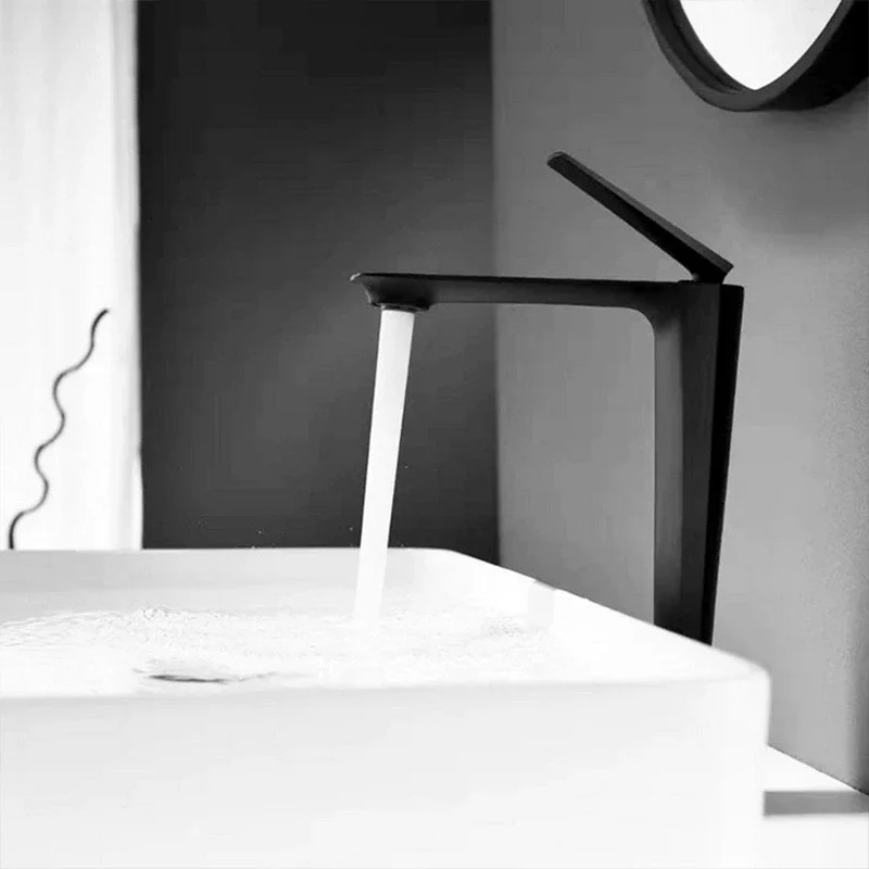 

Basin Faucet Hot Cold Bathroom Sink Mixer Brass Gold Brass Single Lever Lavatory Tap Brush Gold Decked