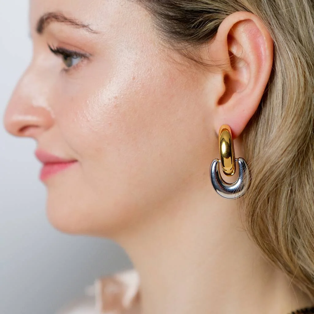 

Fashion Stainless Steel Women's Earrings Smooth Geometric Circle Hanging down 18K Gold Plated Charm Jewelry Gifts