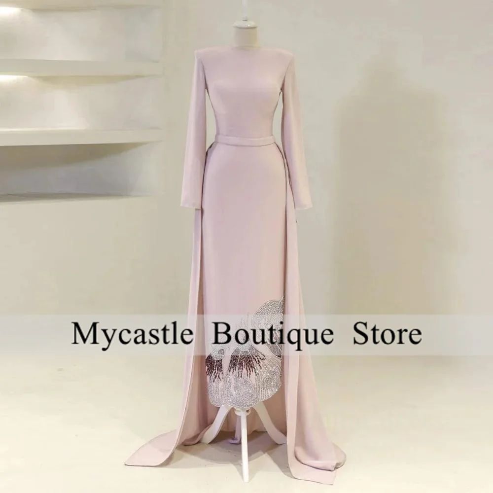 

Light Pink Islamic Evening Dress Arabian Party Gown Customized Round Neck Long Sleeves Beading Sequined Saud Prom Dresses