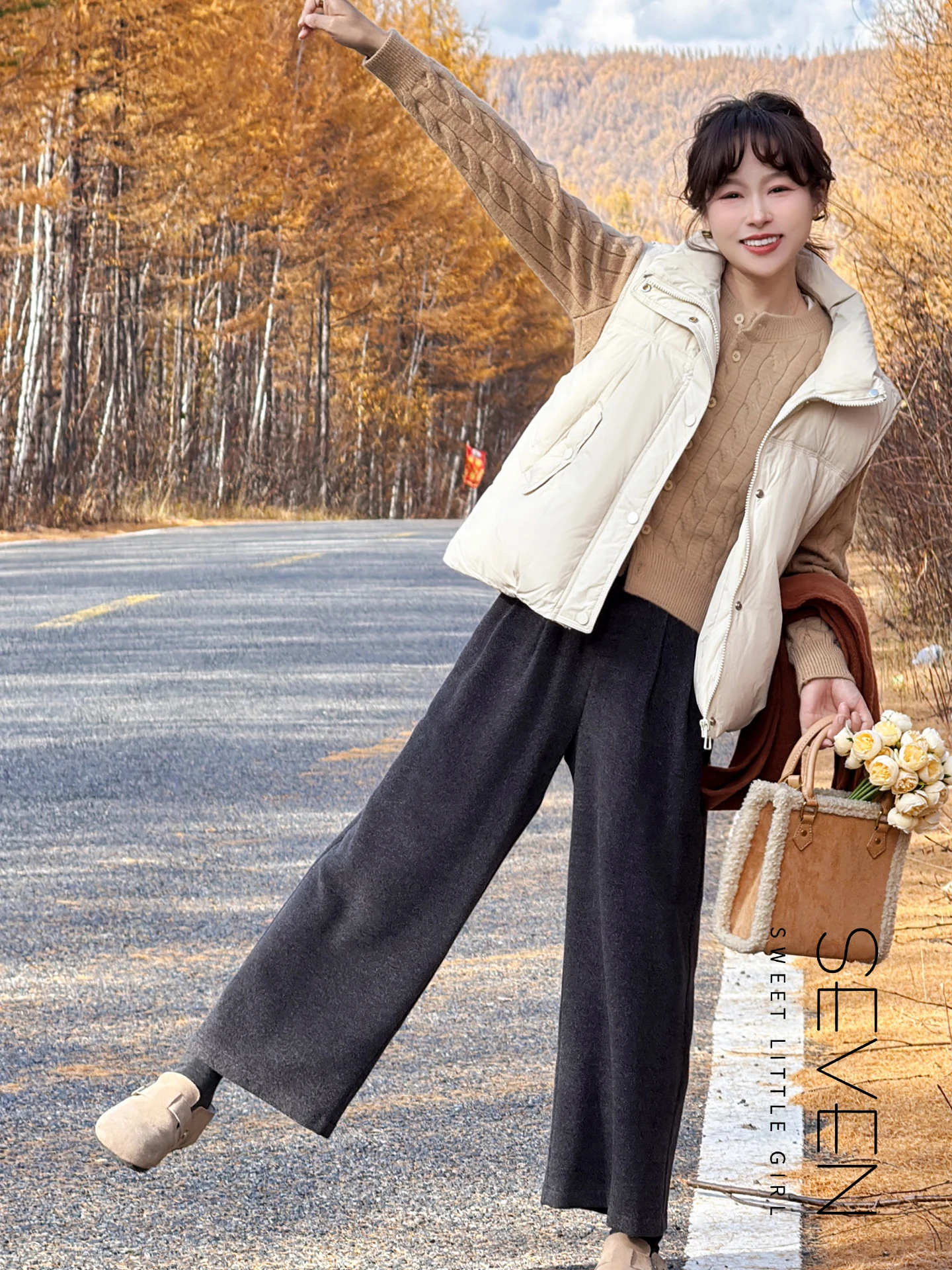 

Faionable White Du down Vest Women's Small Size Warm 90 Du down Vest Autumn Winter New Sle Versatile Nylon Material