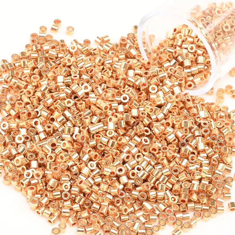 2000 Stück 11/0 Metallic Farbe Japan Glasperlen Bunte kleine Charm Perlen für Schmuckherstellung DIY Armband Handarbeit Nähen