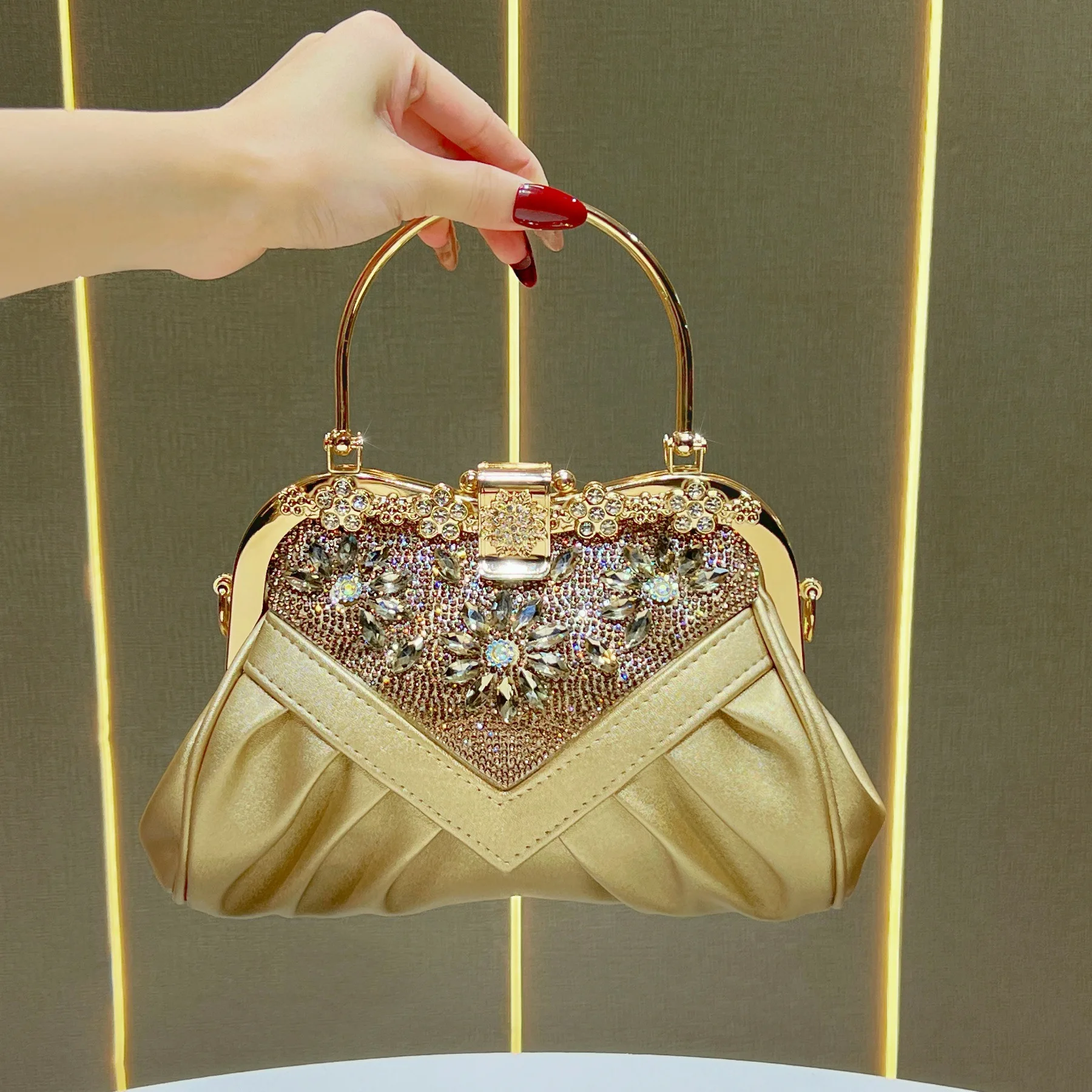 

Handbag Celebrity Premium Fashion Versatile Messenger Bag Diamond Handheld Women's Bag Dress Bag