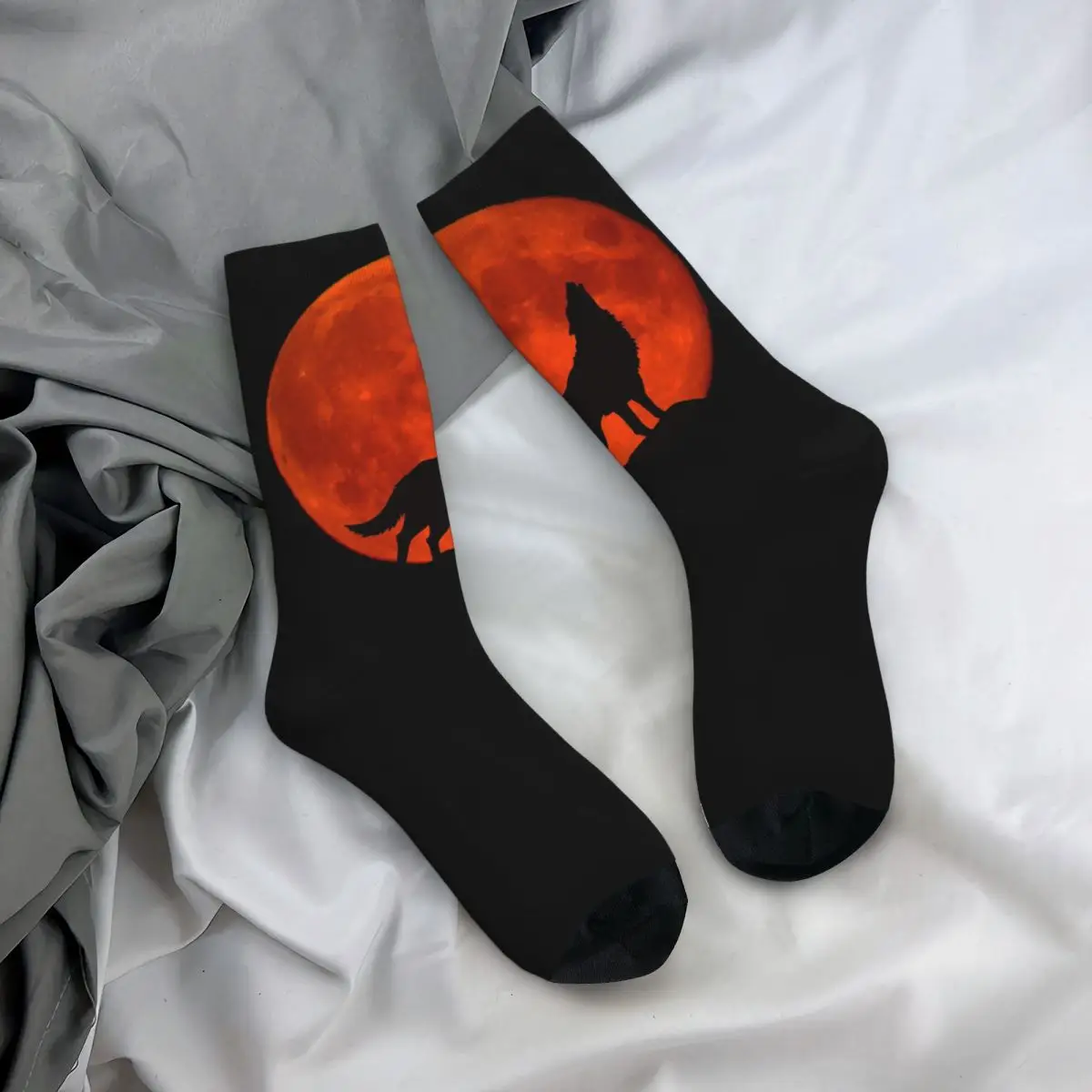 Wolf Red Moon Setting Sun Men Women Socks,Windproof Beautiful printing Suitable for all seasons Dressing Gifts