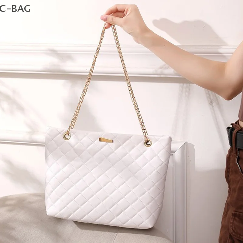 

Classic Diamond Grid Handbags for Women PU Leather Shoulder Bags Personalized Large Capacity Underarm Shoulder Bag
