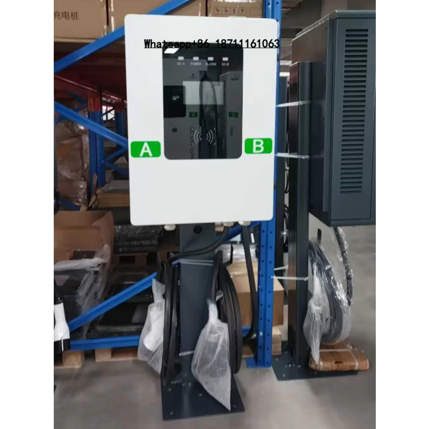 Public Parking Portable EV Charger Station 60kW 150kW DC Fast Charger LCD Screen CCS2 GB T Dual Guns Chademo CCS 100kW Charging