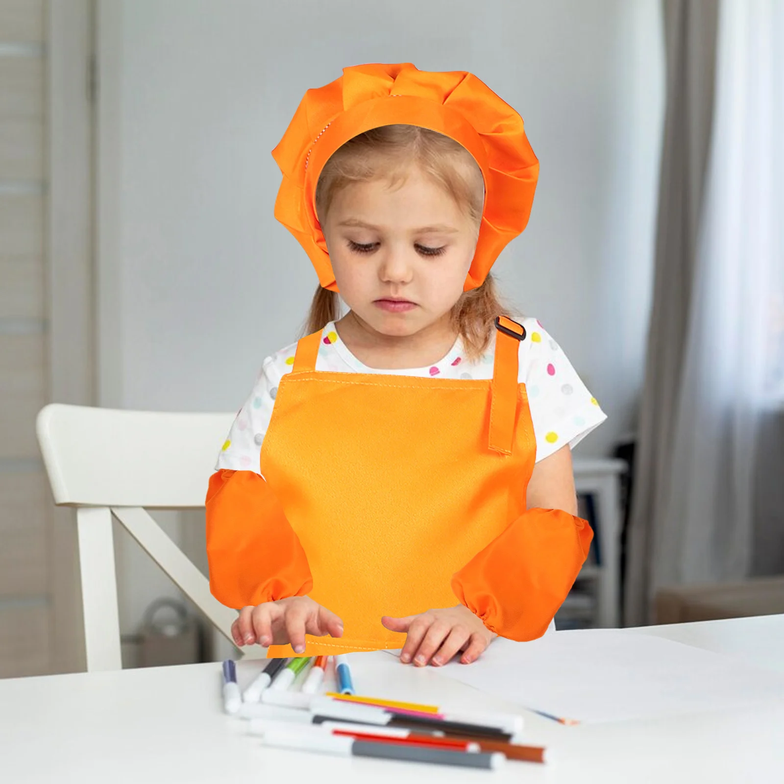ชุดผ้ากันเปื้อนเด็กพร้อมหมวกเชฟ ปลอกแขน สายรัดปรับได้ สำหรับเด็กชายและเด็กหญิง ใช้สำหรับทำอาหาร อบขนม ระบายสี งานฝีมือ งานปาร์ตี้ อุปกรณ์ครัว